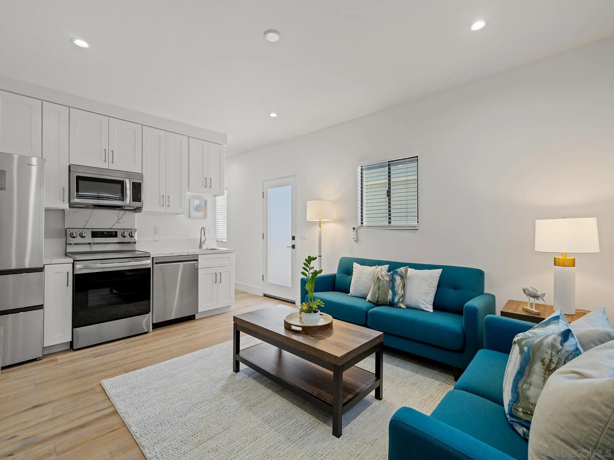 https://cdn.realtyfeed.com/cdn/127/260019832/d03ffeb338224ecb5b4935c76eadb214.webp