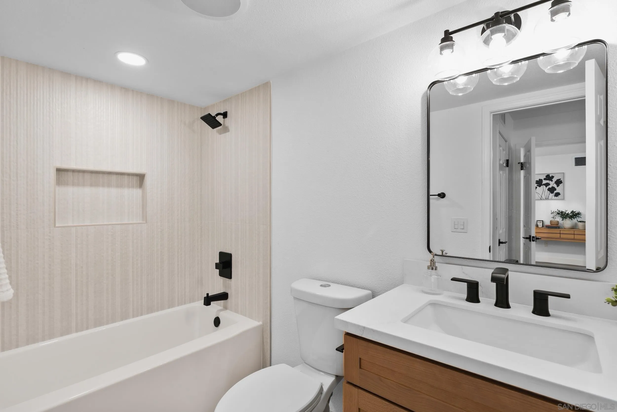 Photo #11: 260019833 Listing: Photo #11