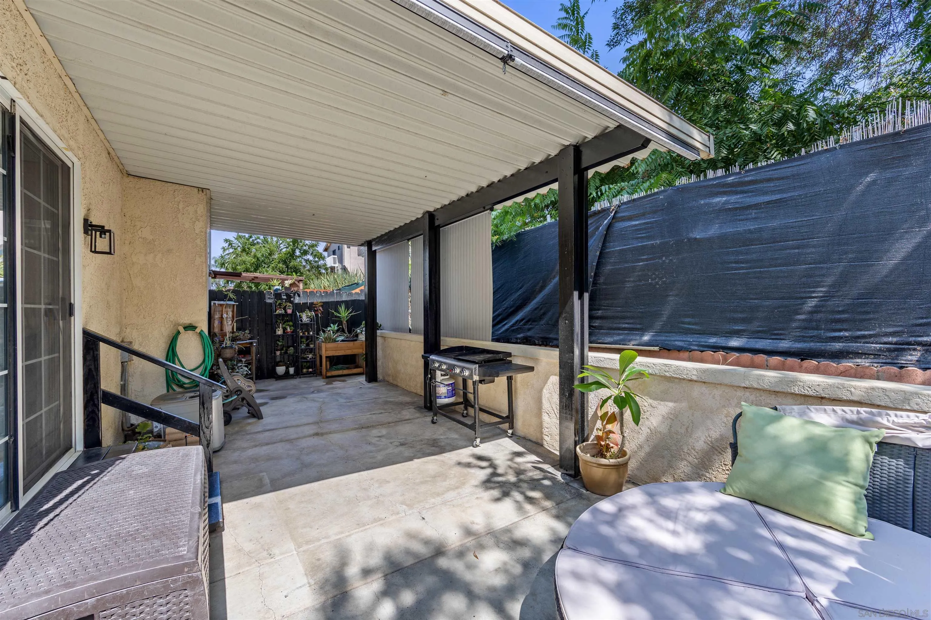 https://cdn.realtyfeed.com/cdn/127/260019835/964f744a398045dd5fee5c68dd30d44b.webp