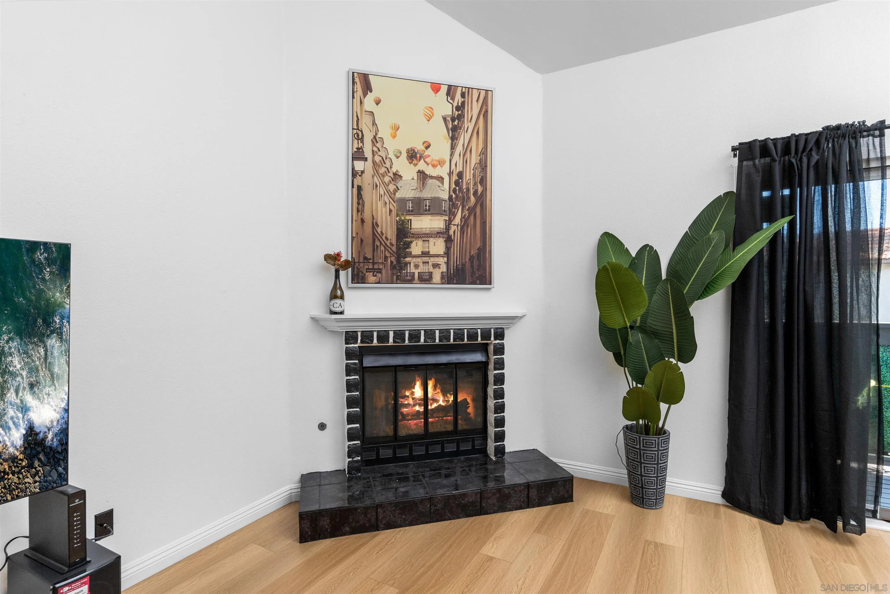 https://cdn.realtyfeed.com/cdn/127/260019835/f8e03a2db2a4a1fa6063a46795e93f94.webp