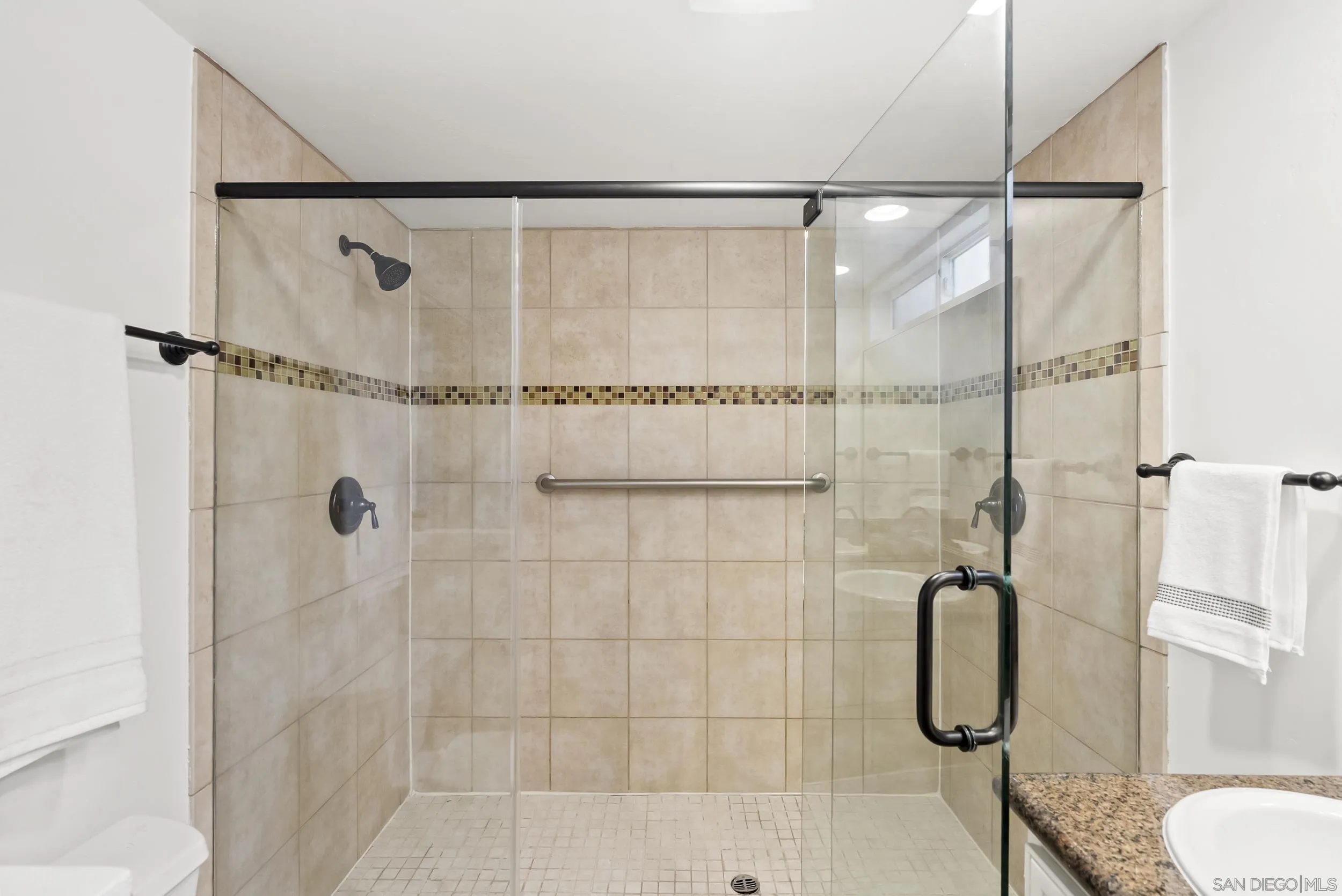 Photo #29: 260019837 Listing: Photo #29