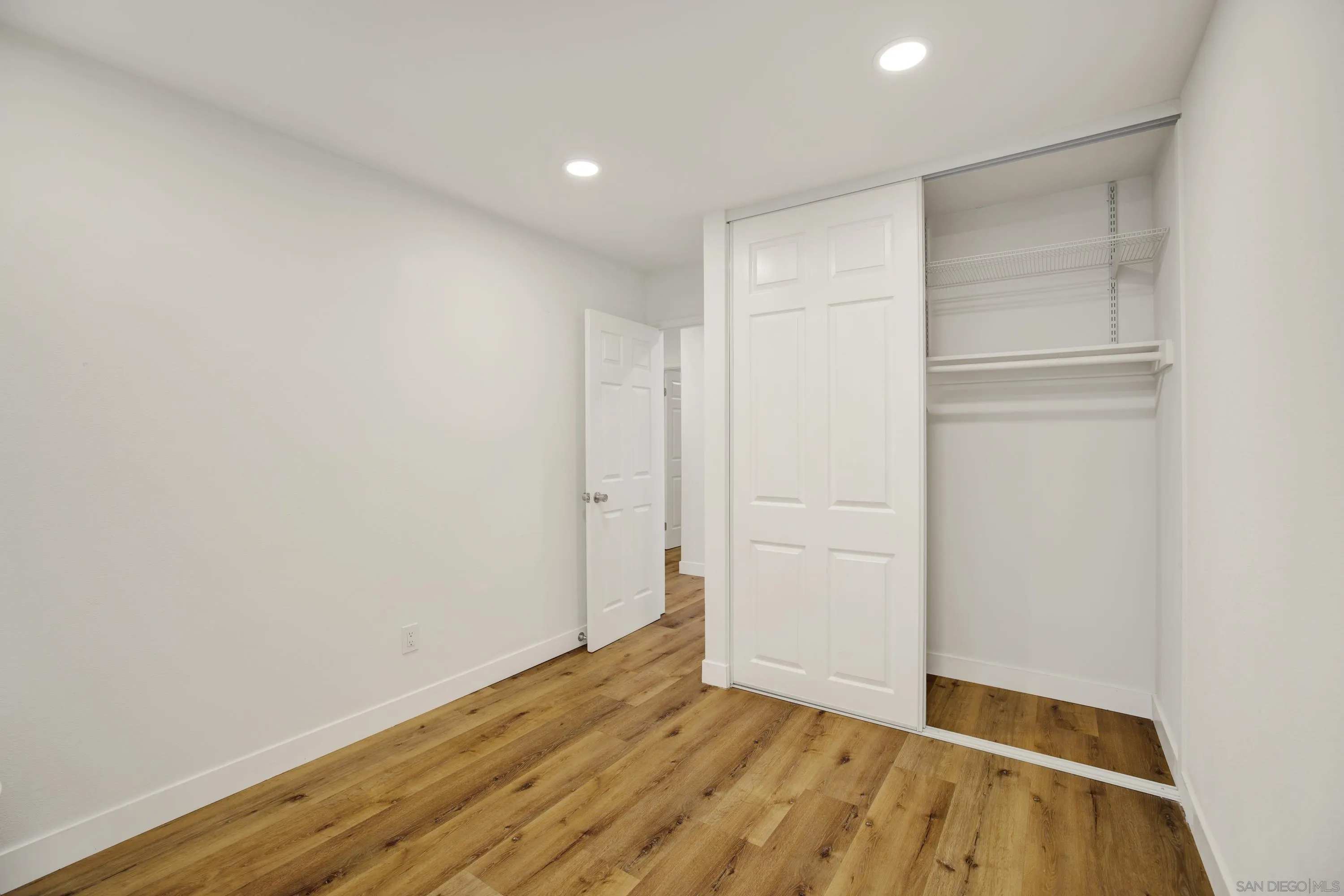 https://cdn.realtyfeed.com/cdn/127/260019840/174e38b34a8c2e9371d0eafc681a0934.webp