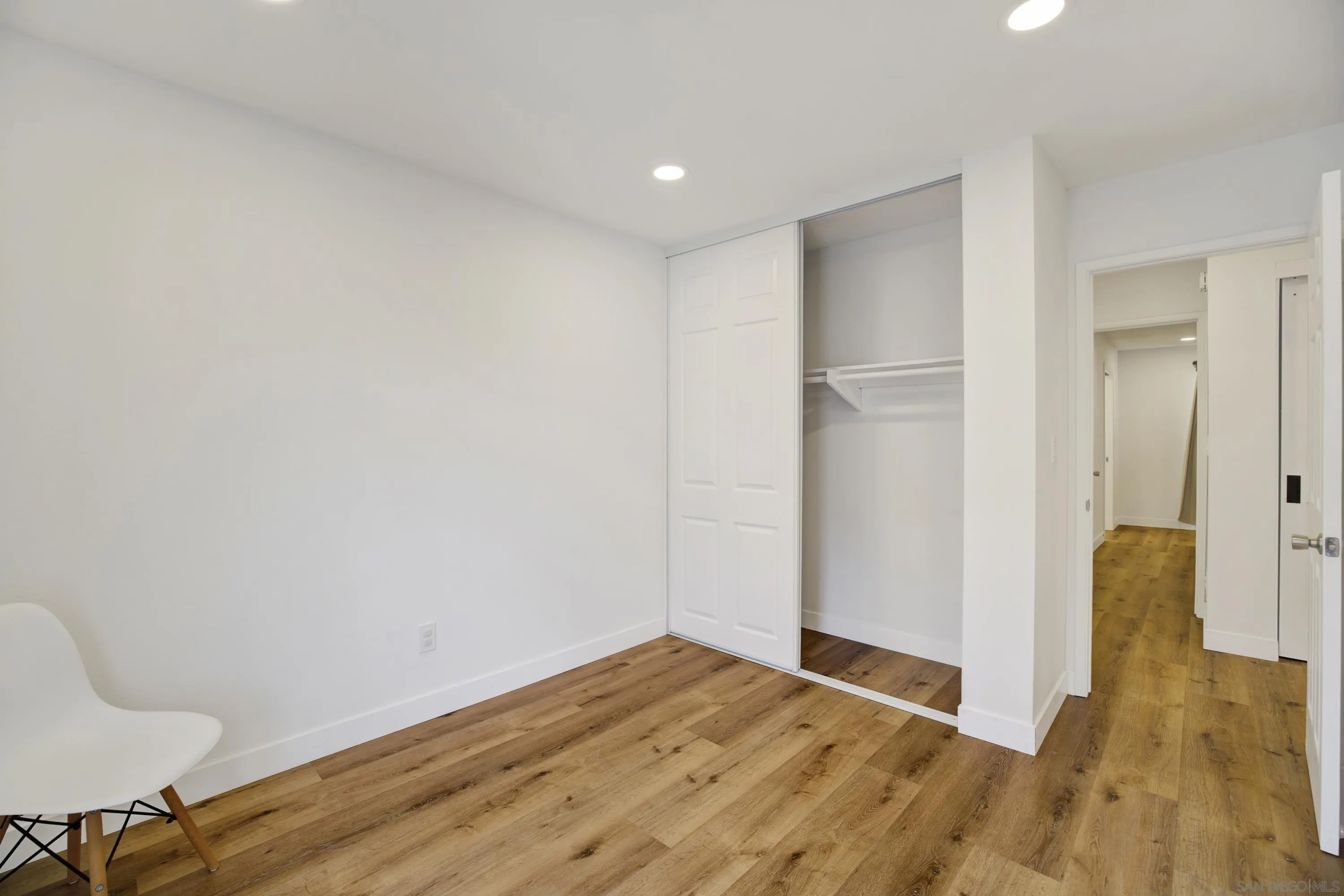 https://cdn.realtyfeed.com/cdn/127/260019840/2c16c14f5bfe07df3b847ca838eebc1c.webp