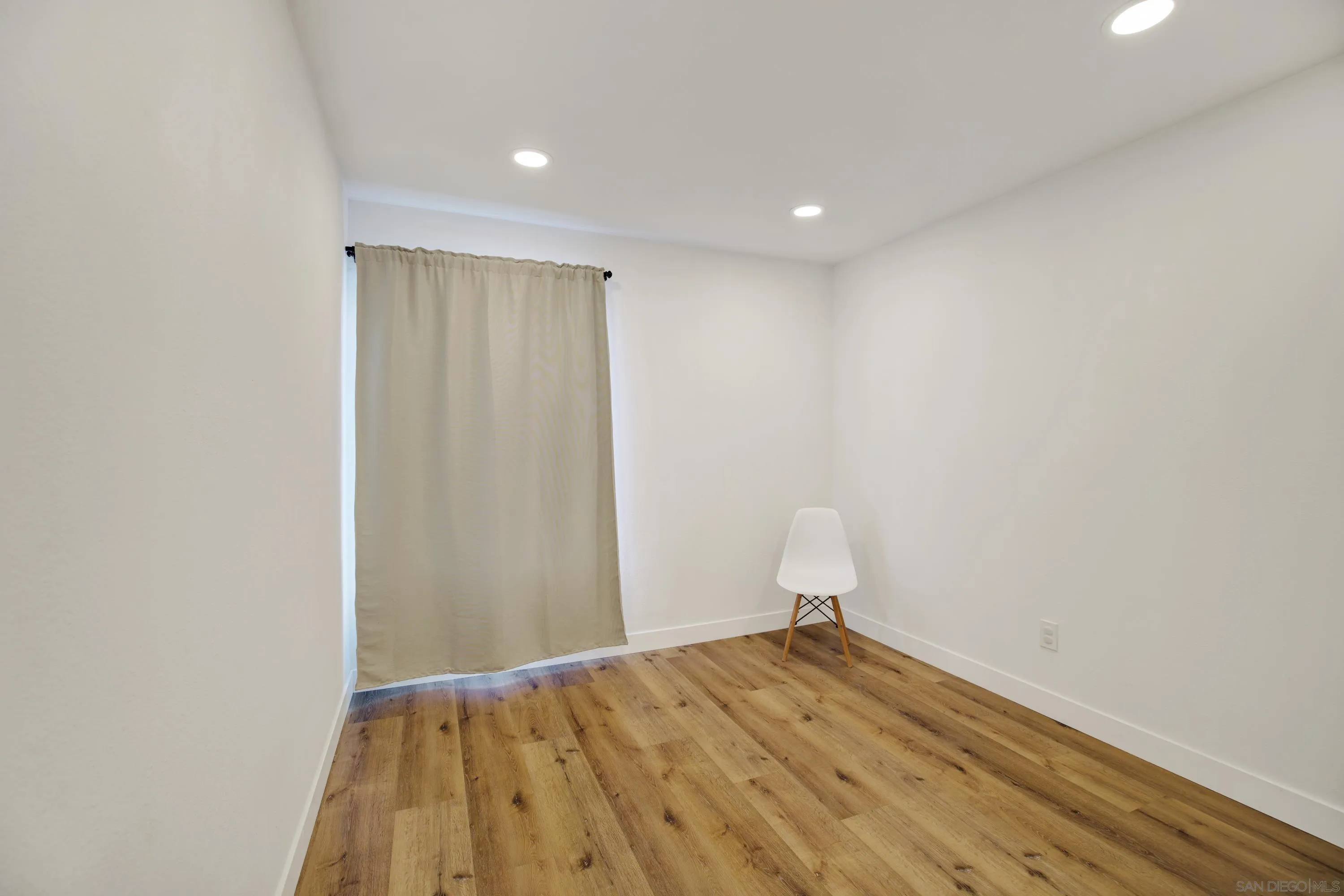 https://cdn.realtyfeed.com/cdn/127/260019840/a2b00901ee0927b4244cd11d96ae4784.webp