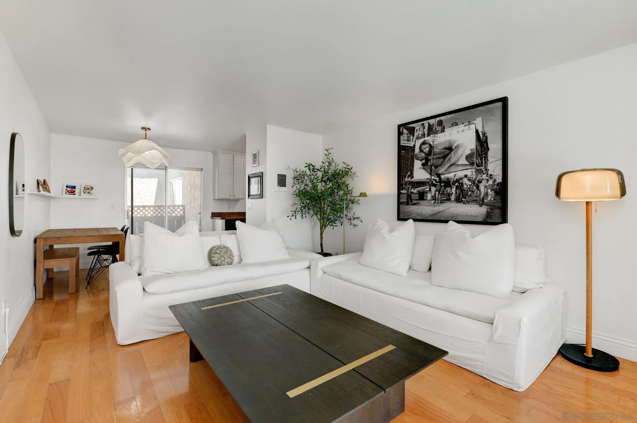 Photo #10: 260019842 Listing: Photo #10