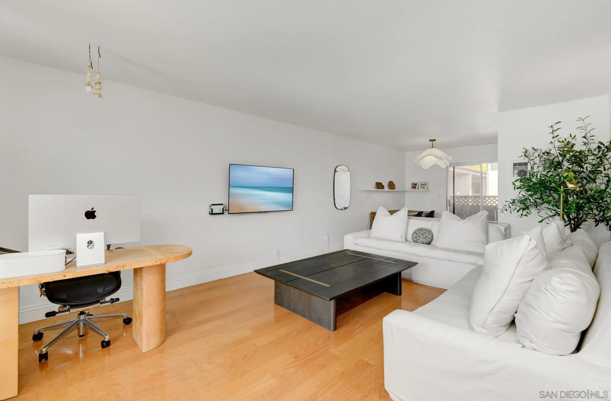 Photo #14: 260019842 Listing: Photo #14