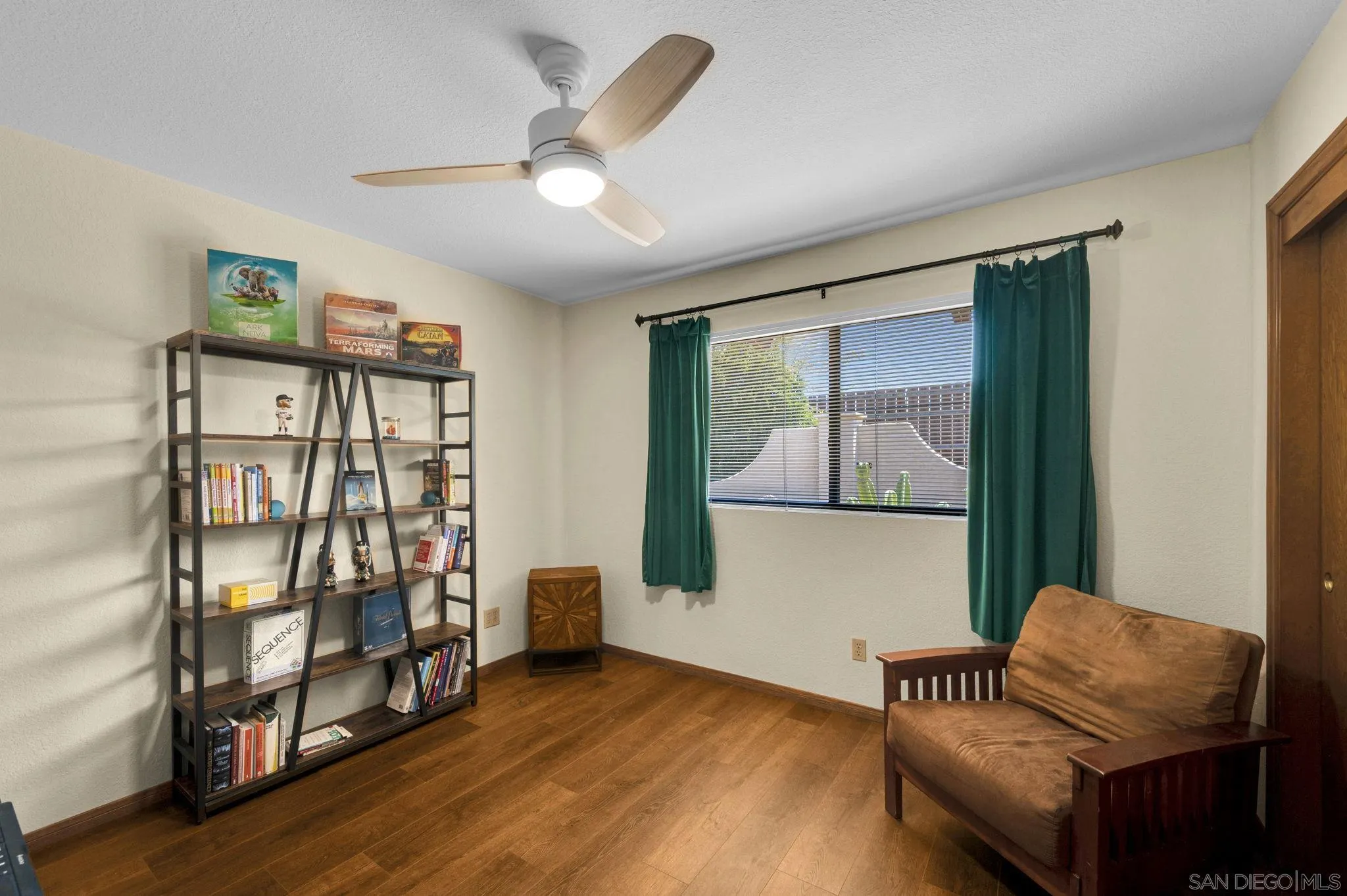 https://cdn.realtyfeed.com/cdn/127/260019845/1060d2b617dfdfaafd0790356a626d19.webp