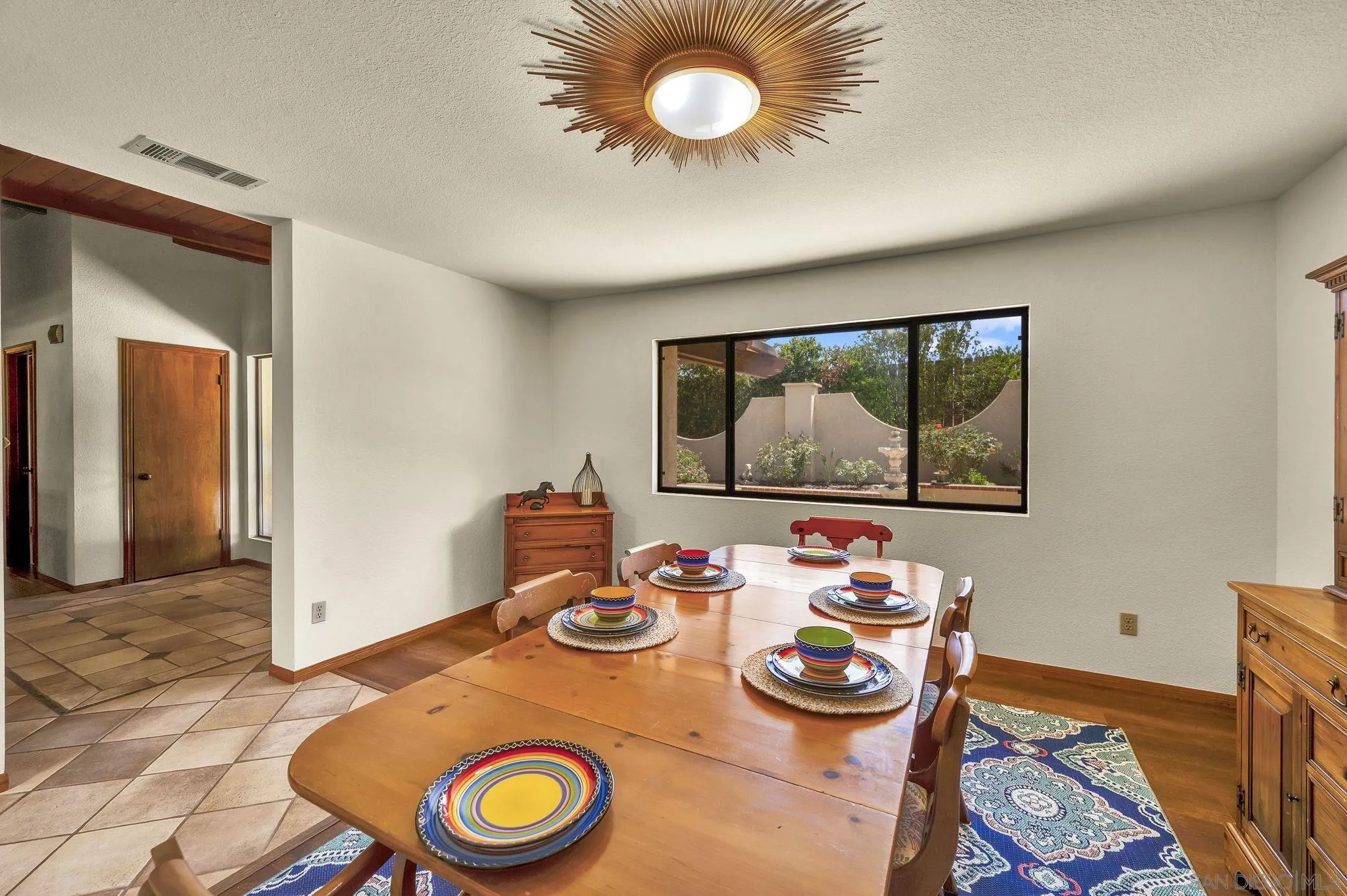 https://cdn.realtyfeed.com/cdn/127/260019845/24a59ac400533a12f3209fa828c19fdd.webp