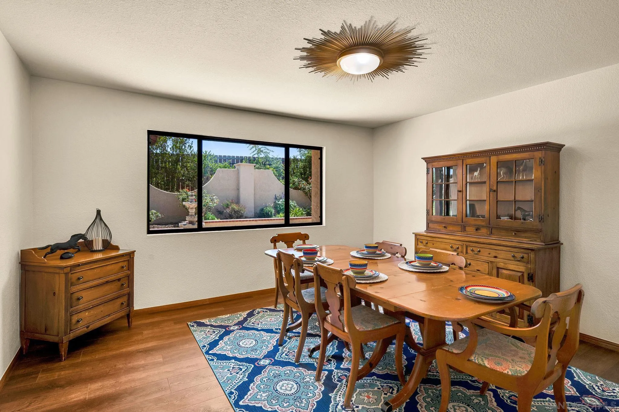 https://cdn.realtyfeed.com/cdn/127/260019845/4c7821a5aa190144d1116edf6fd3a53d.webp