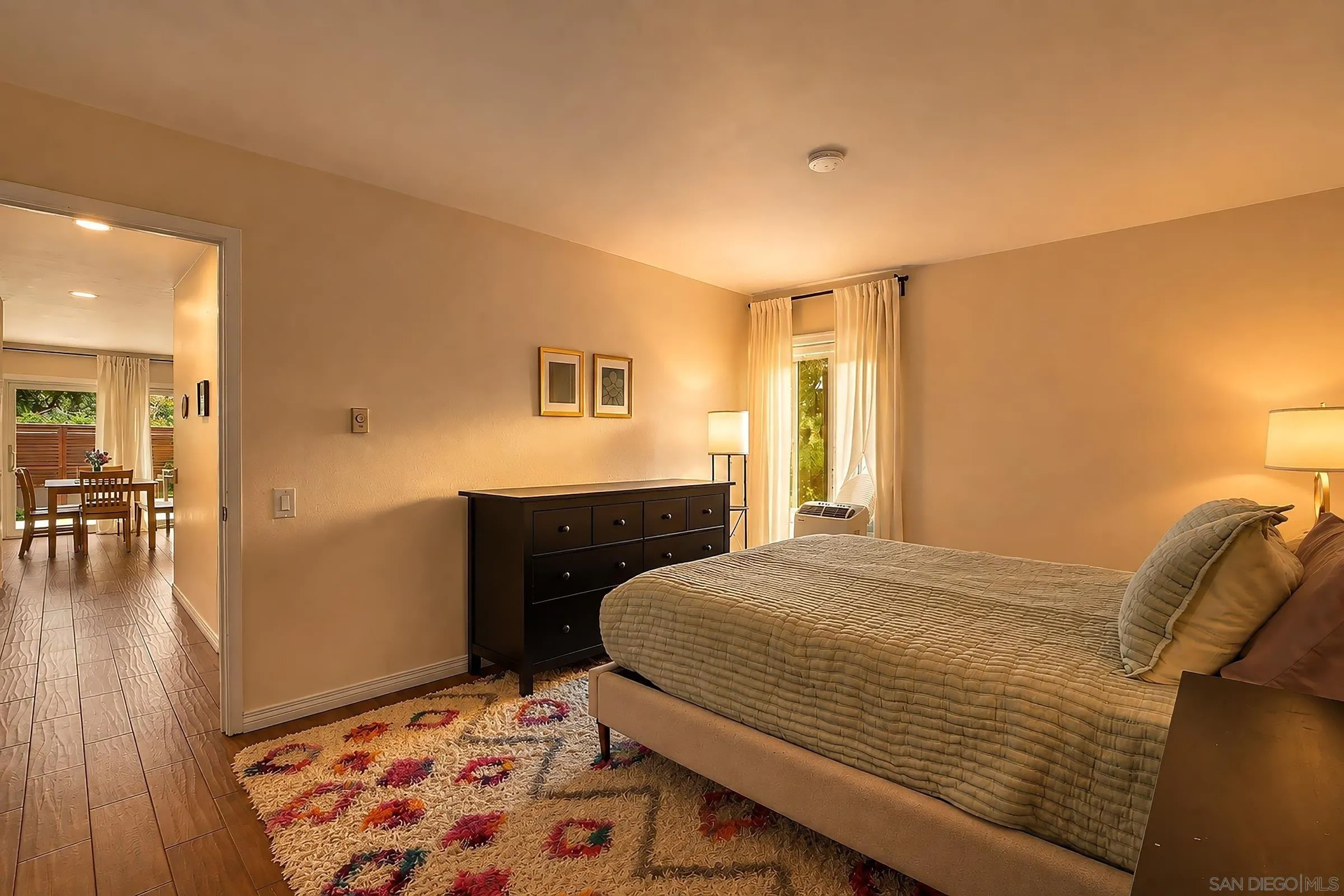 Photo #12: 260019846 Listing: Photo #12