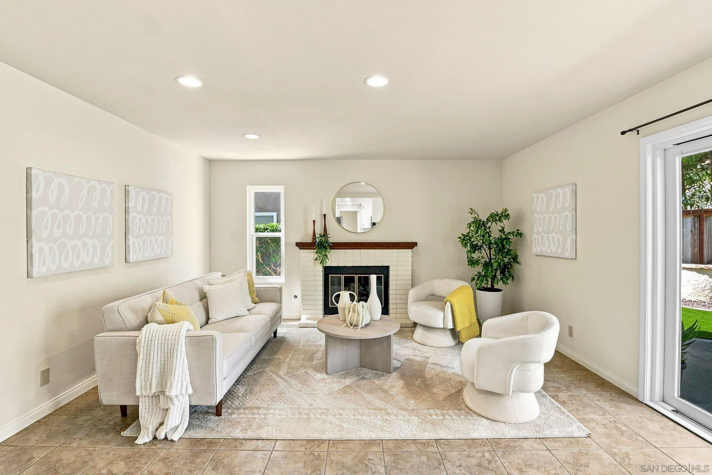 https://cdn.realtyfeed.com/cdn/127/260019850/5c9772d7c53f21e147bc73780d30a087.webp
