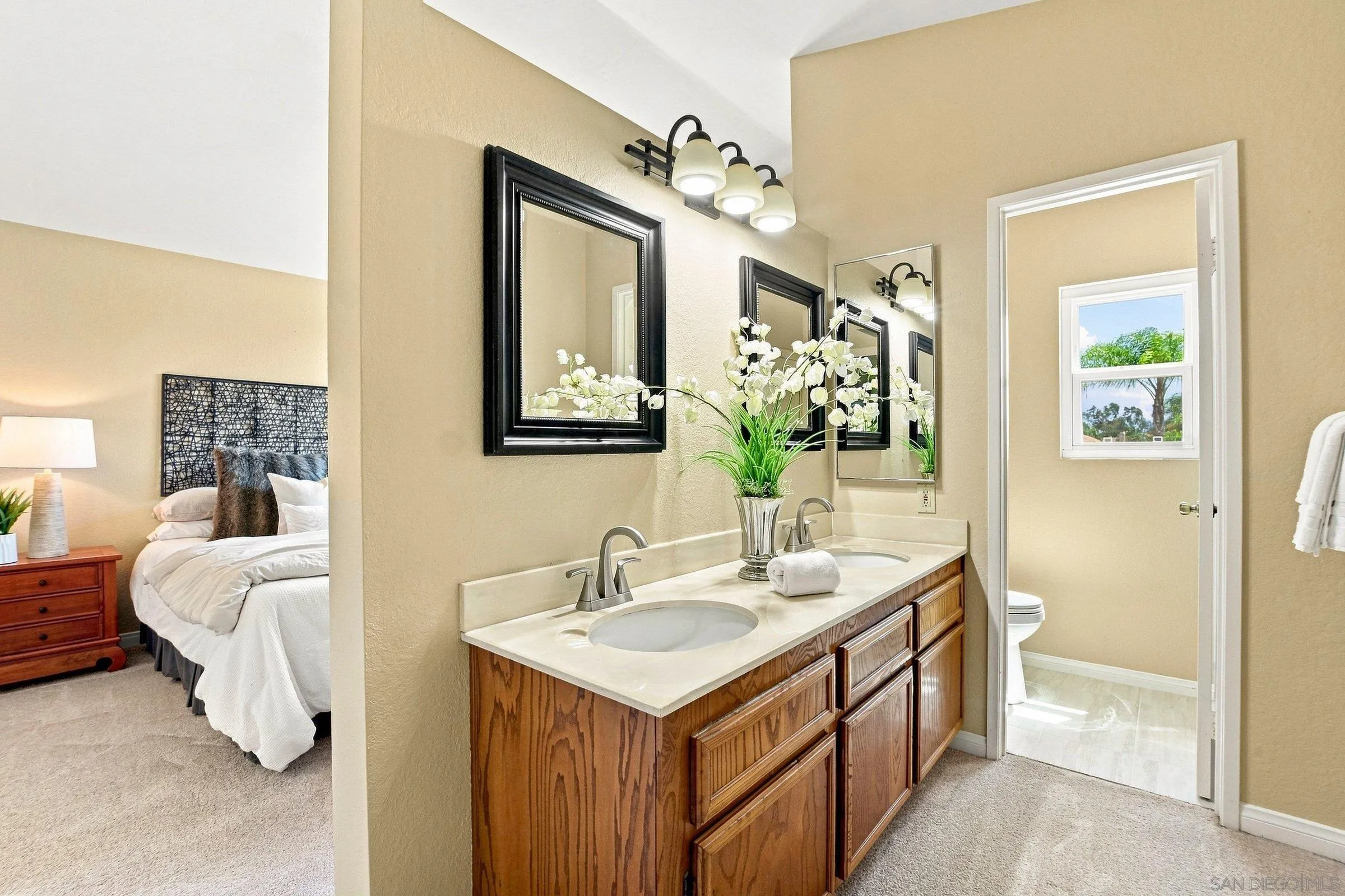https://cdn.realtyfeed.com/cdn/127/260019850/eabeb678310923118a4656724e2d18cc.webp