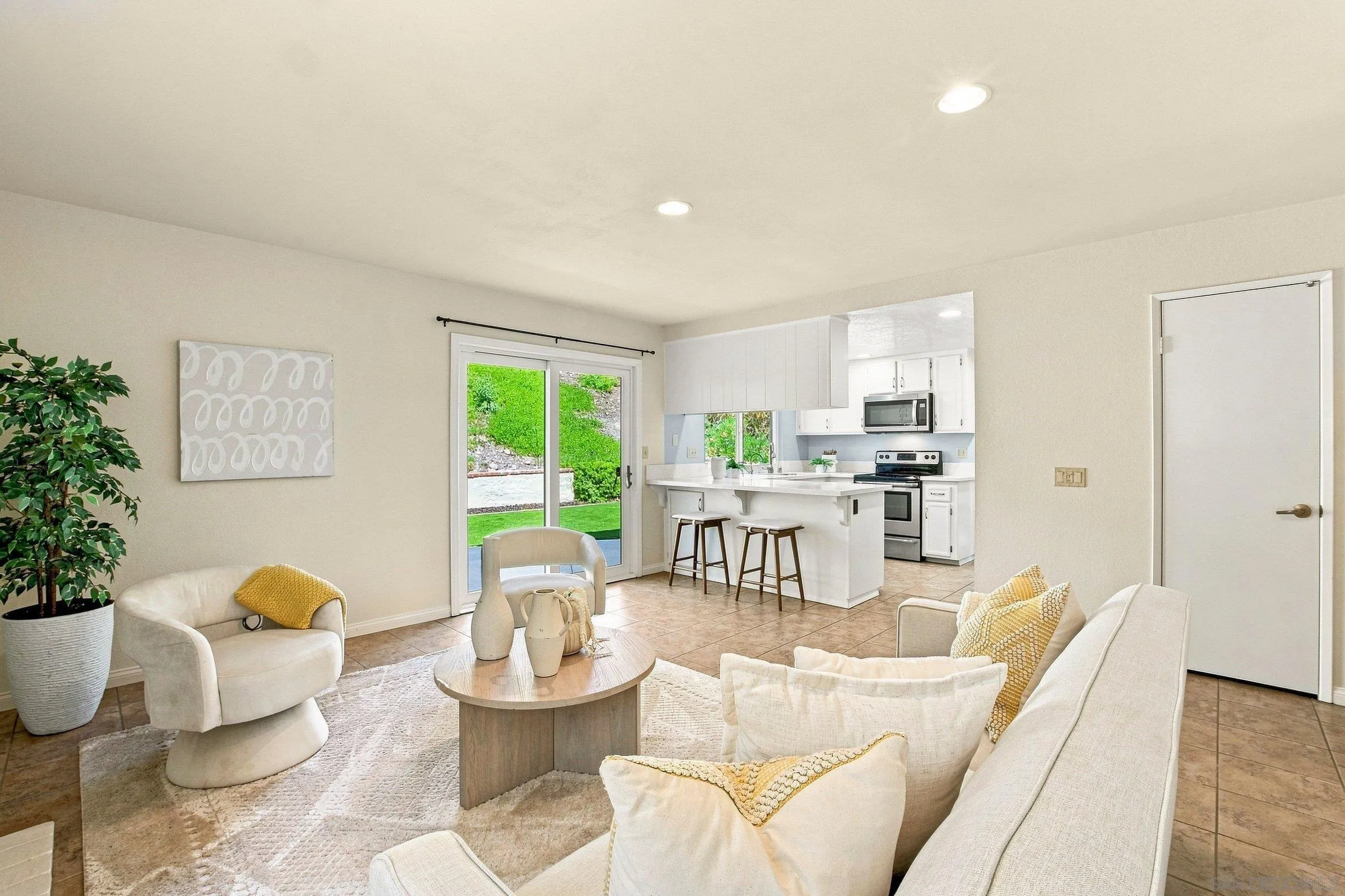 https://cdn.realtyfeed.com/cdn/127/260019850/f59d85157efb2292d9b357615e8d08da.webp