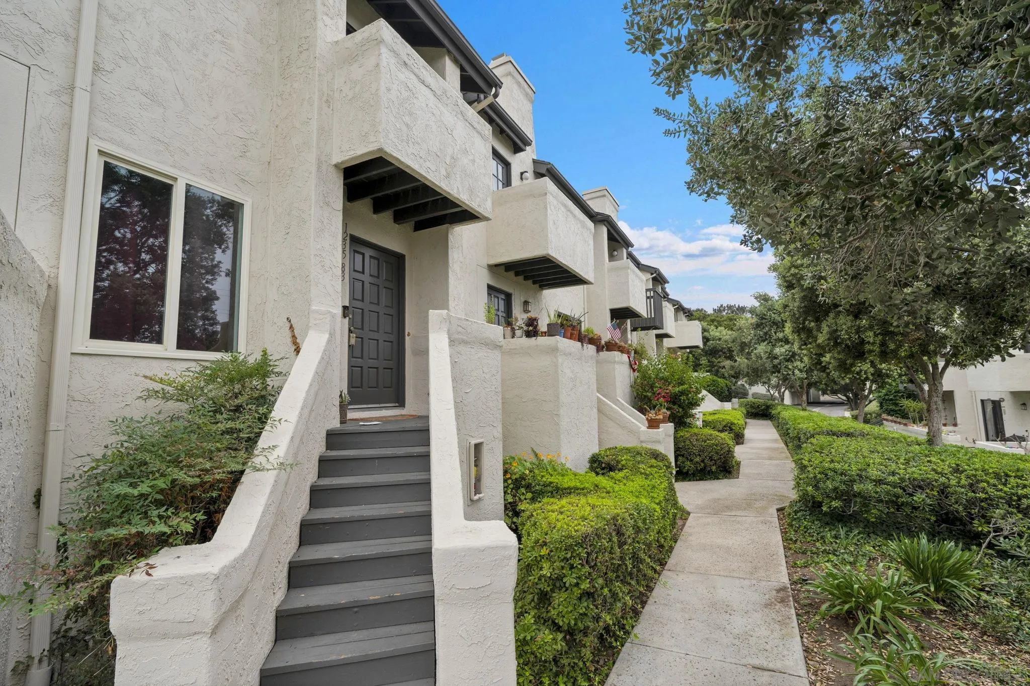 https://cdn.realtyfeed.com/cdn/127/260019851/018449ca415b94f352261baaf42e4274.webp