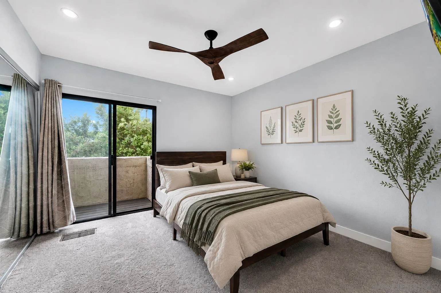 https://cdn.realtyfeed.com/cdn/127/260019851/3fe7b1859a207c967c6d83976f432793.webp