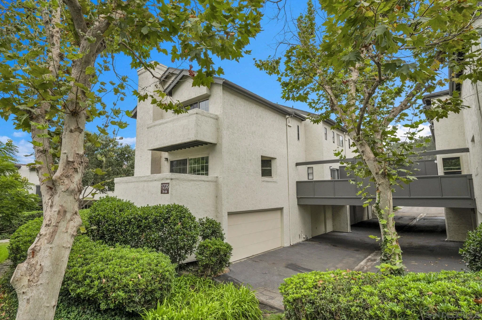 https://cdn.realtyfeed.com/cdn/127/260019851/7000c1e46d6708ea55b6ff5af7a23184.webp