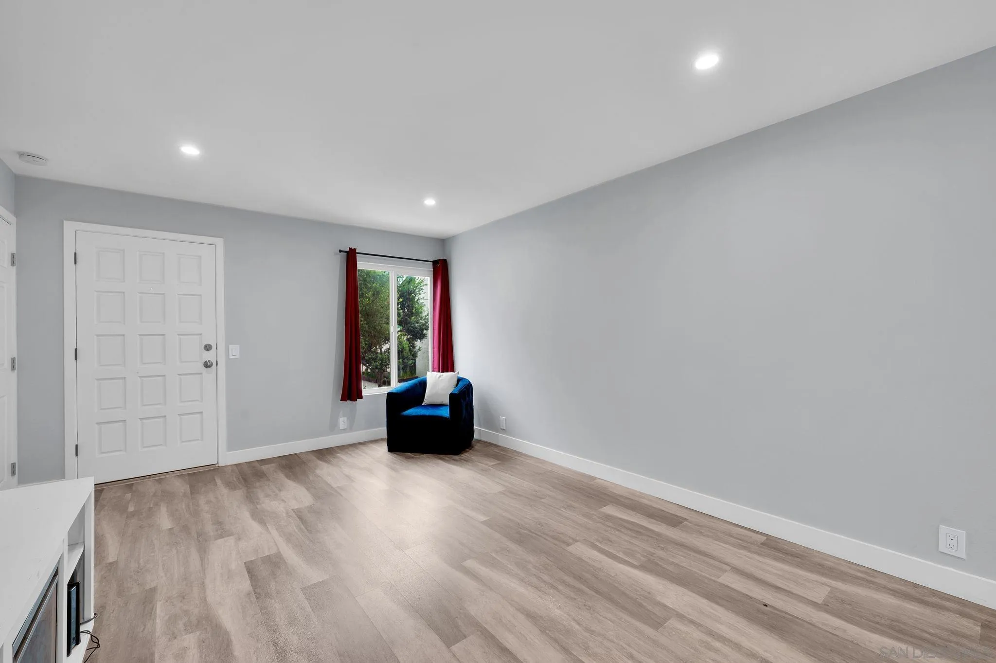 https://cdn.realtyfeed.com/cdn/127/260019851/8193c285a42325b929644472bafb3e0e.webp