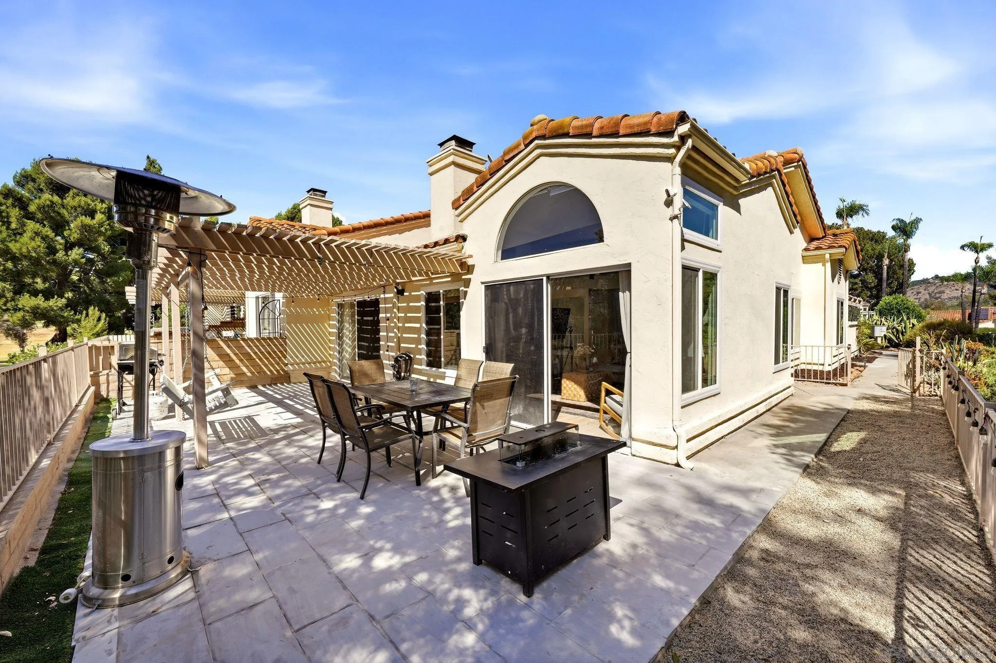 Photo #33: 260019854 Listing: Photo #33
