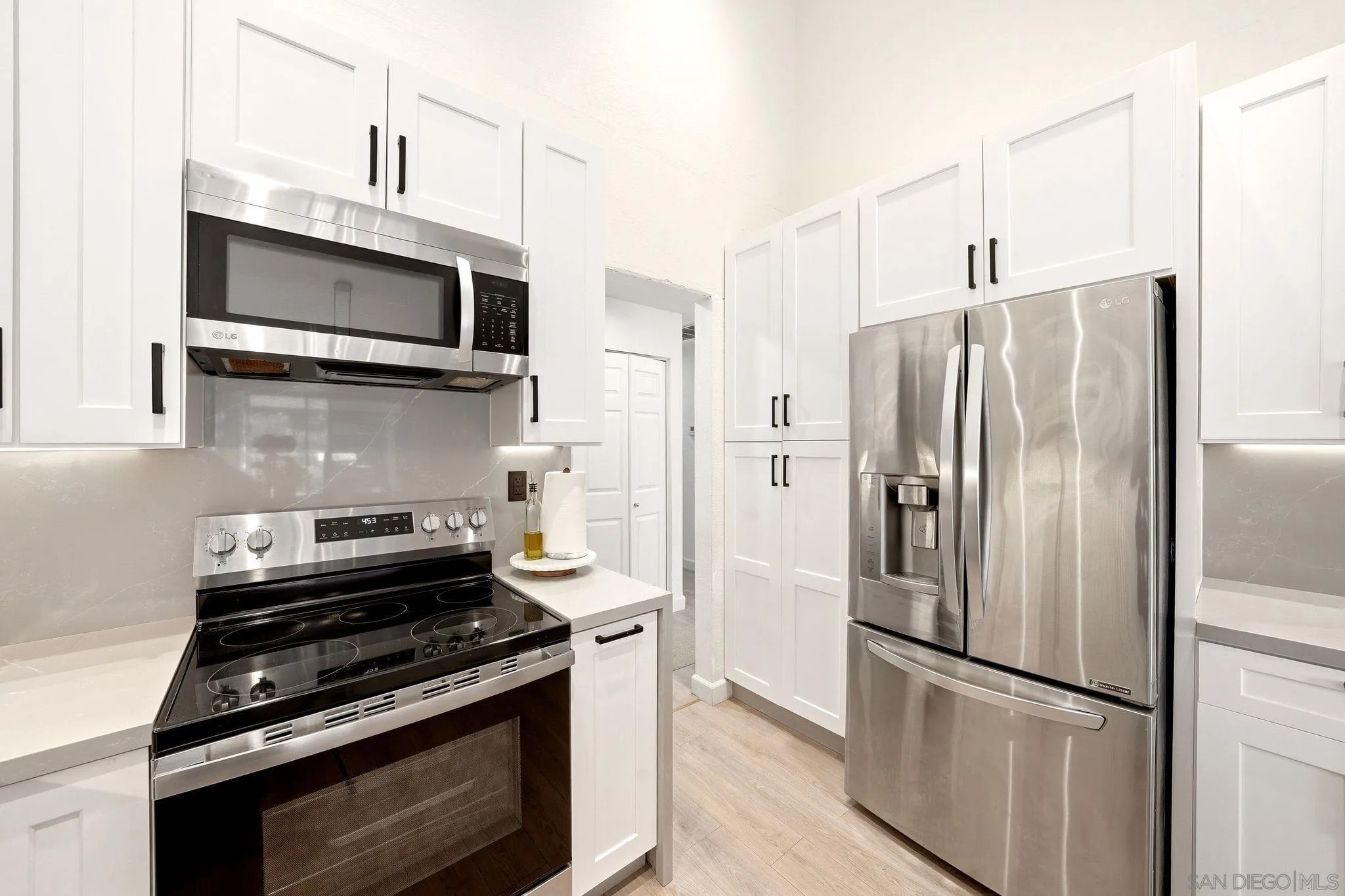 https://cdn.realtyfeed.com/cdn/127/260019854/720b9baa4b52c9a50320f9a300b09d38.webp