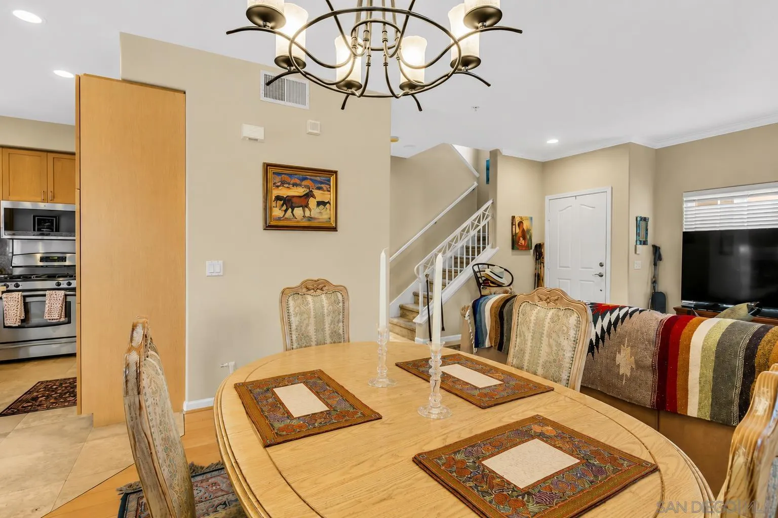 Photo #7: 260019859 Listing: Photo #7