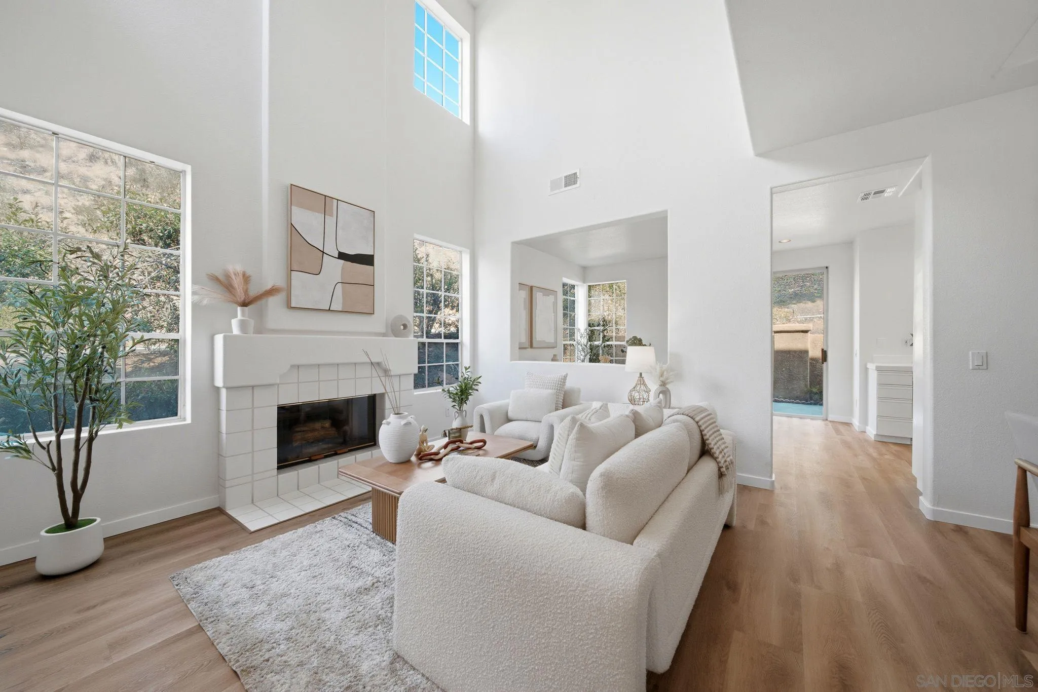 Photo #9: 260019861 Listing: Photo #9