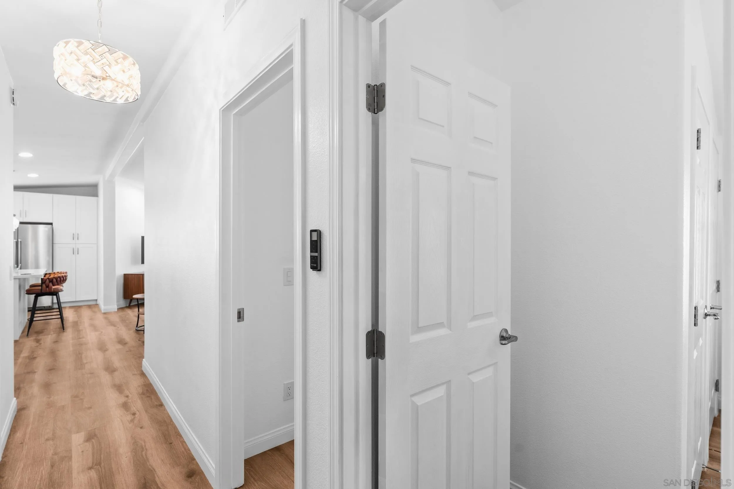 https://cdn.realtyfeed.com/cdn/127/260019862/a62c77a3ab700567c283e0a147843c4c.webp