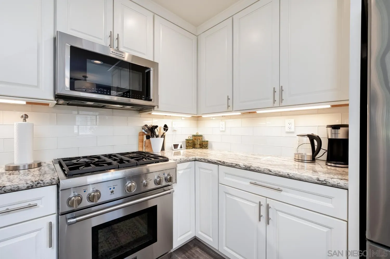 Photo #19: 260019863 Listing: Photo #19