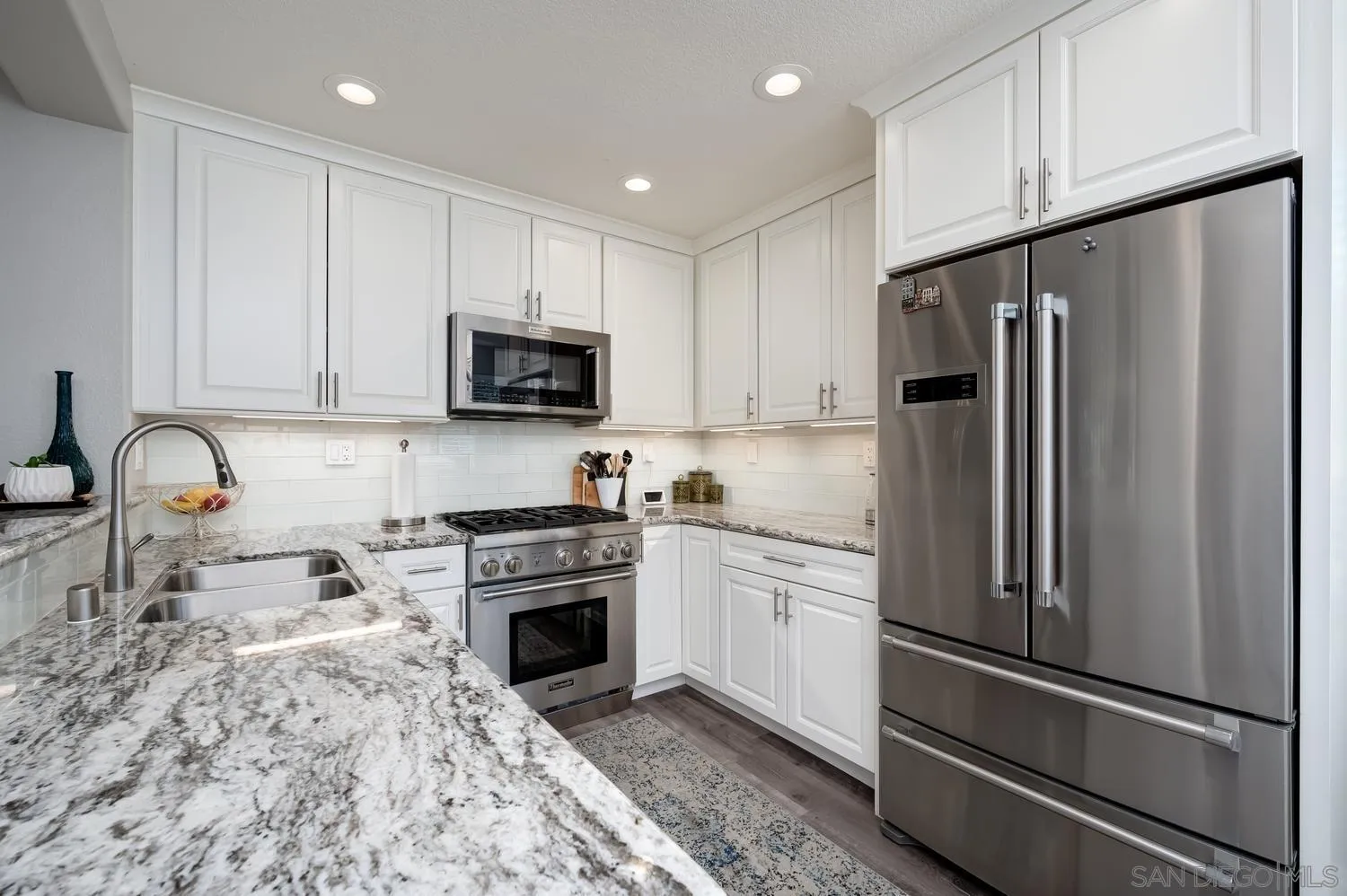 Photo #17: 260019863 Listing: Photo #17