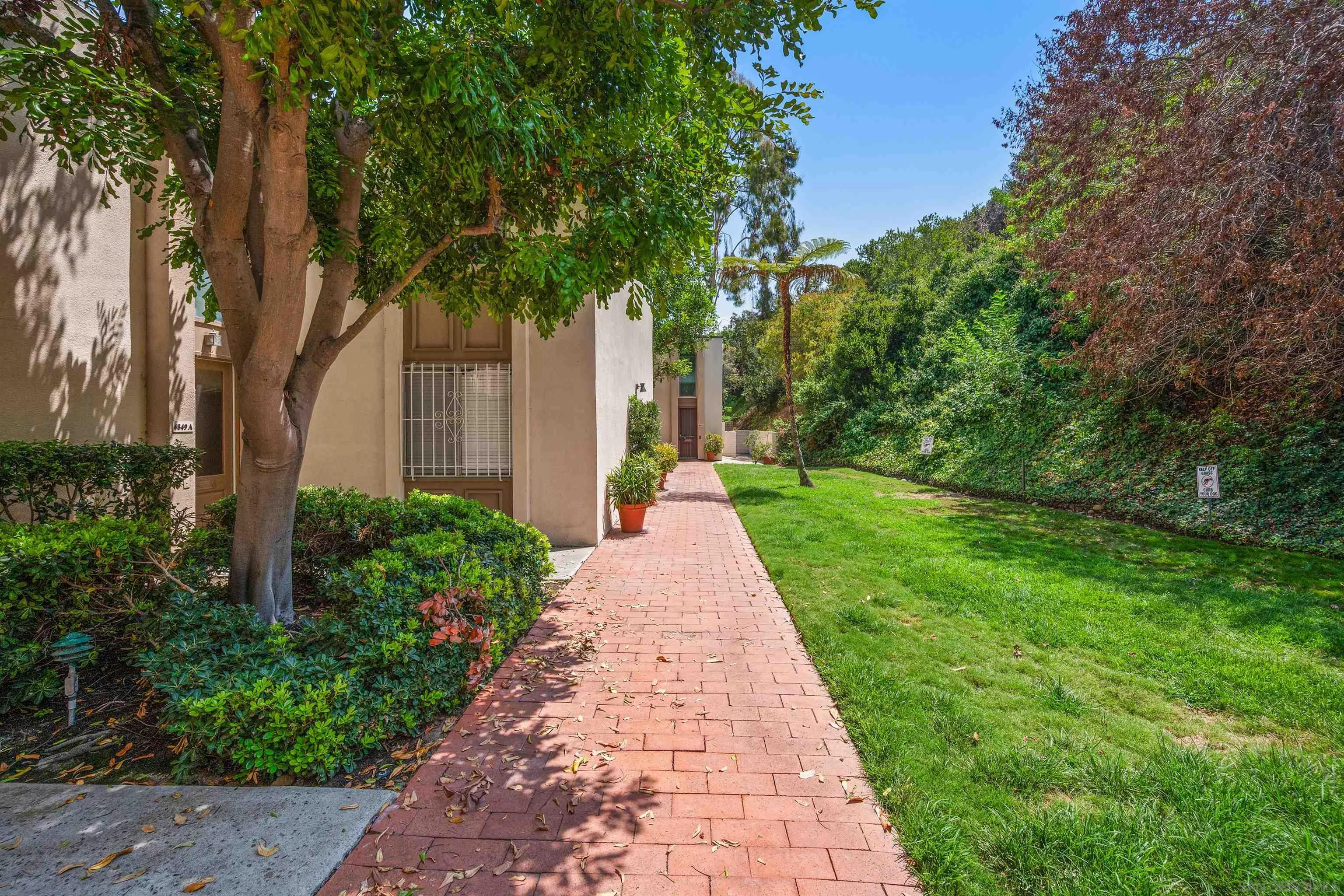 https://cdn.realtyfeed.com/cdn/127/260019865/3b27641b5ec76c5c63219bbb059a8256.webp