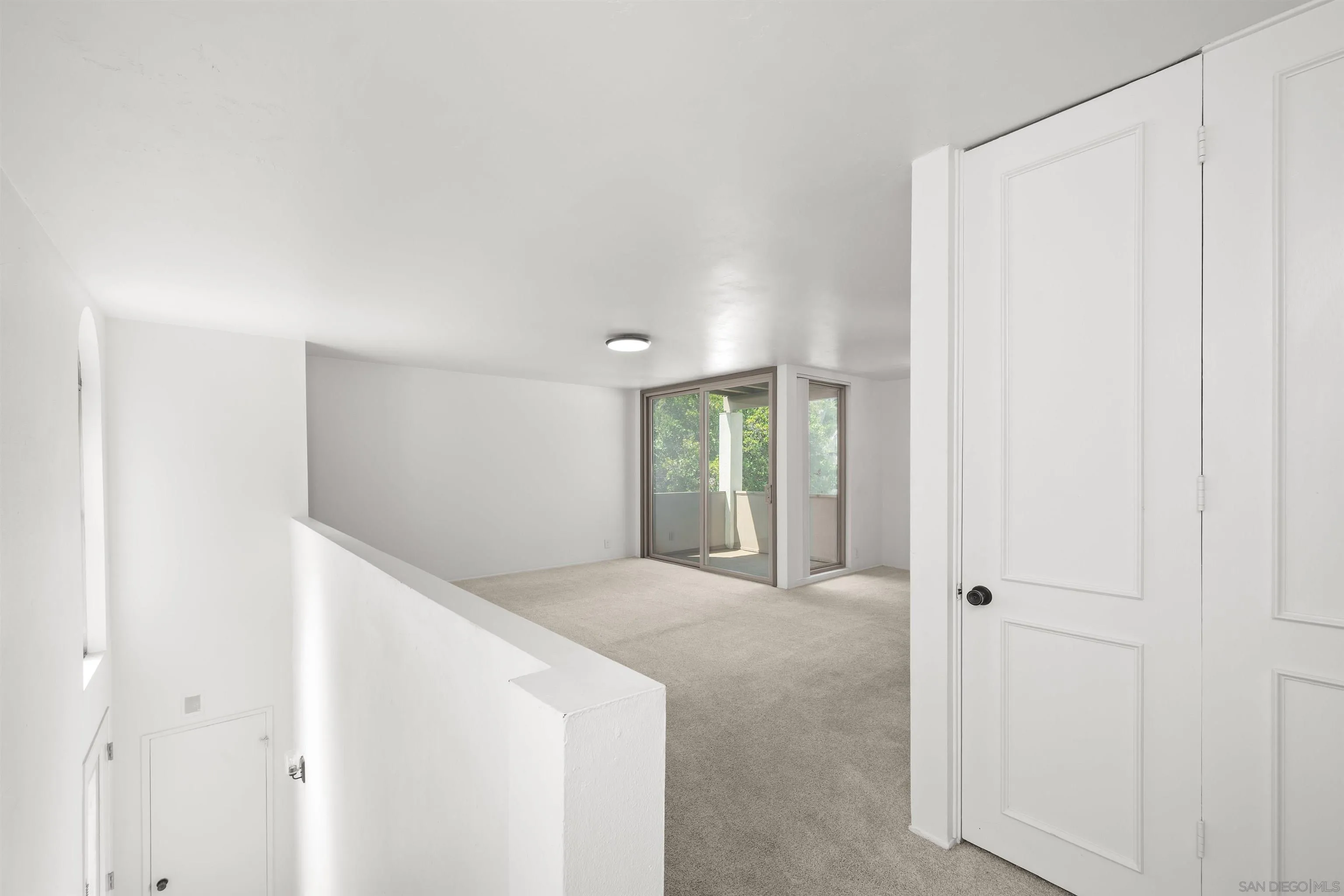 https://cdn.realtyfeed.com/cdn/127/260019865/5838203409a3e7eb3a00c4dc7c774cbd.webp