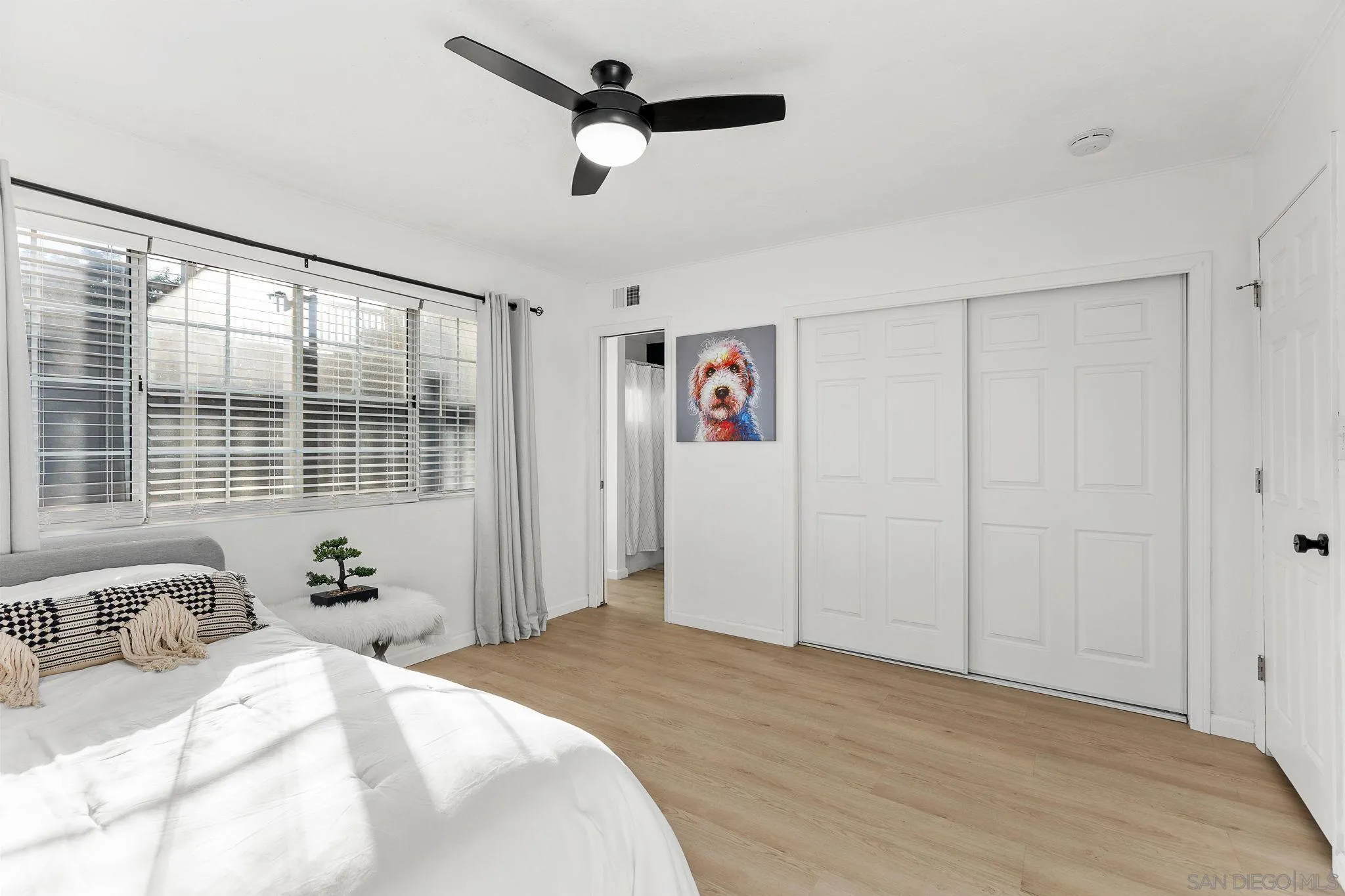 https://cdn.realtyfeed.com/cdn/127/260019866/346f8006384a8ff873b8856dd377d950.webp