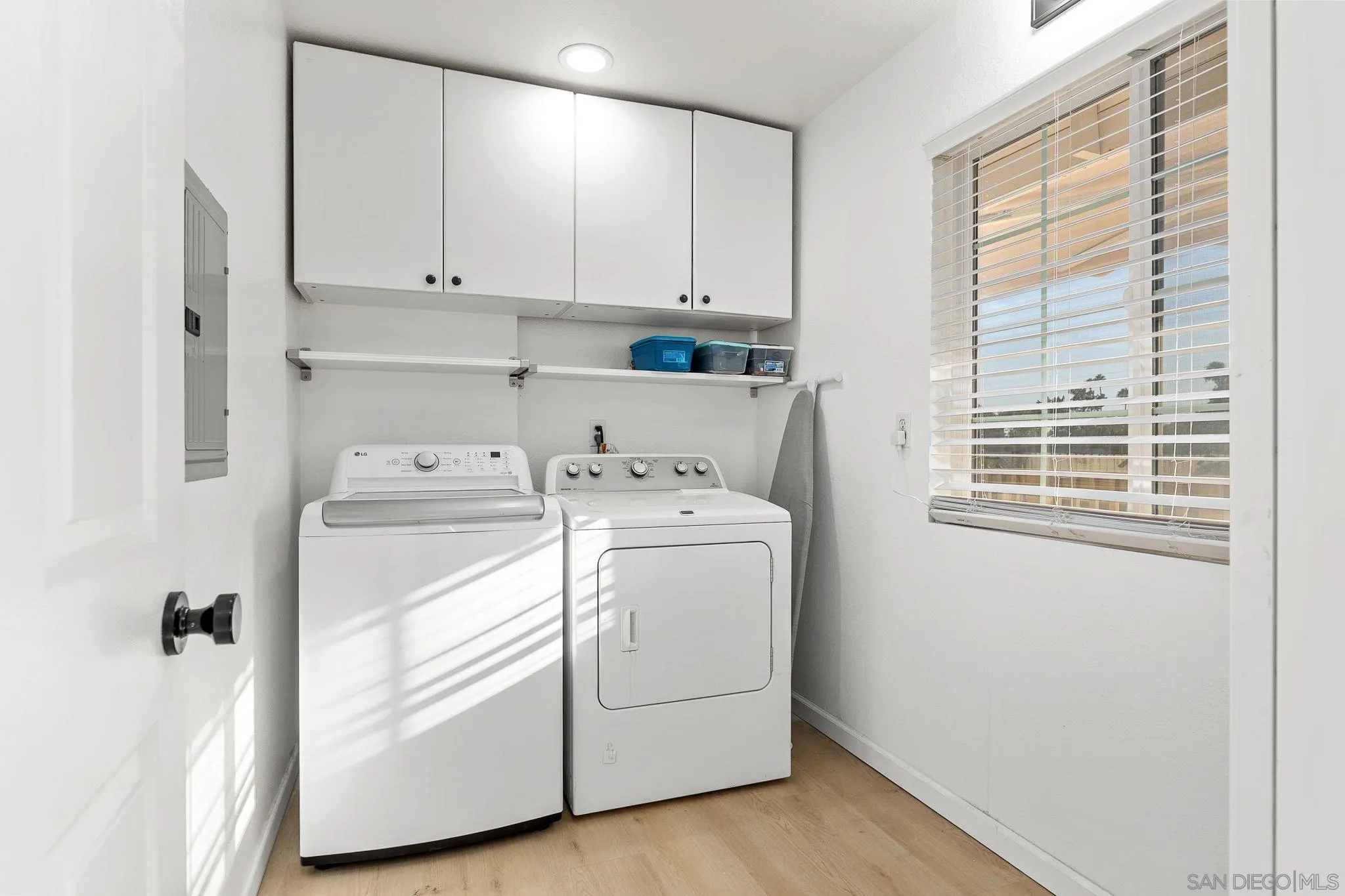 https://cdn.realtyfeed.com/cdn/127/260019866/721c9e2a1aaf3dfb8022ae5399156b96.webp