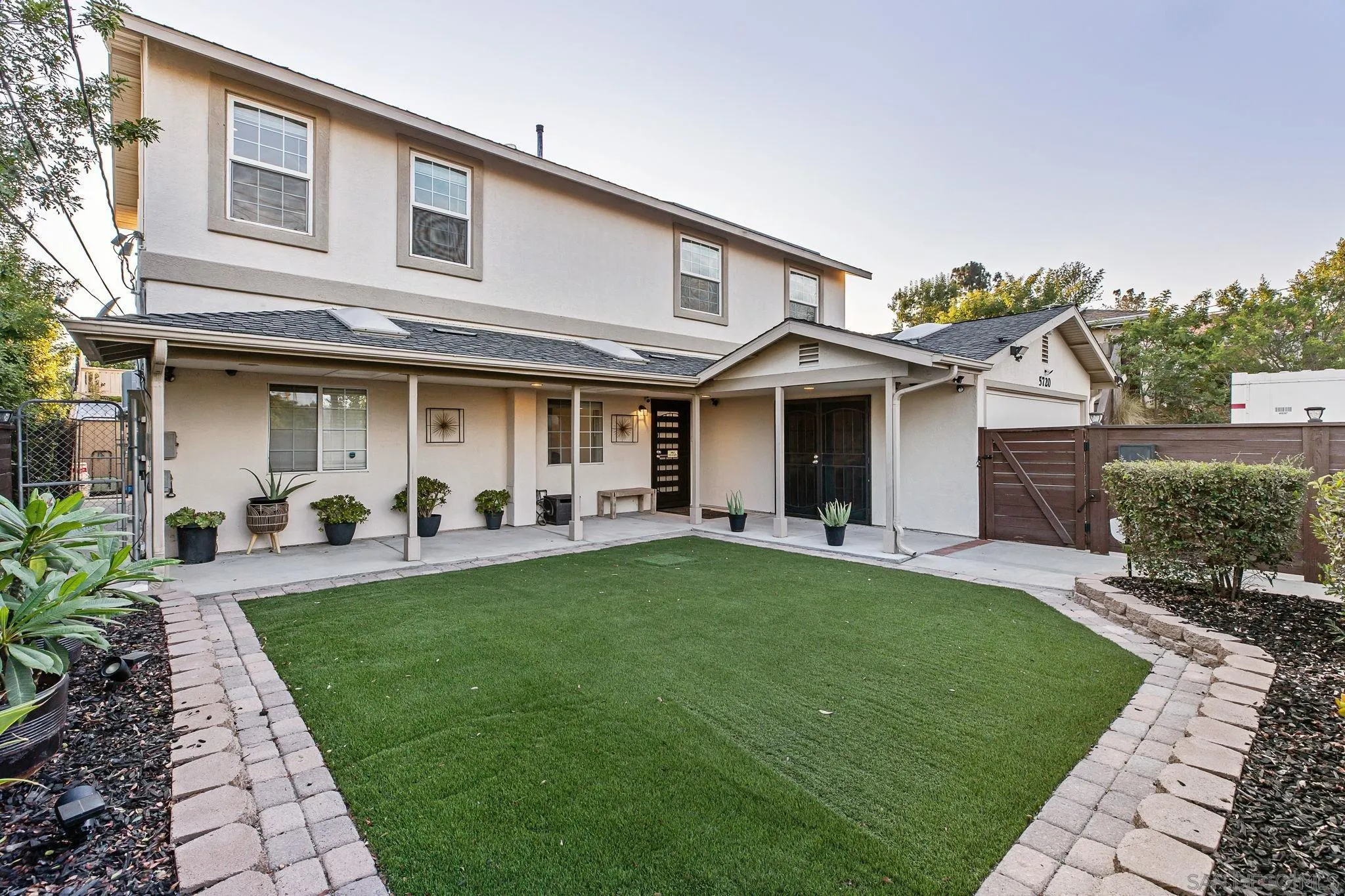 https://cdn.realtyfeed.com/cdn/127/260019866/c05a3c2a743d24192824e4f2d4dacf69.webp