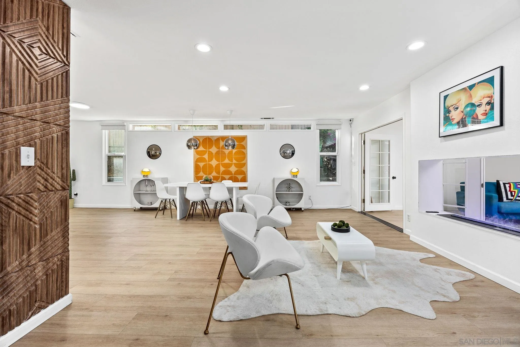 https://cdn.realtyfeed.com/cdn/127/260019866/d5c20d06355435e60d2cdf891c503551.webp