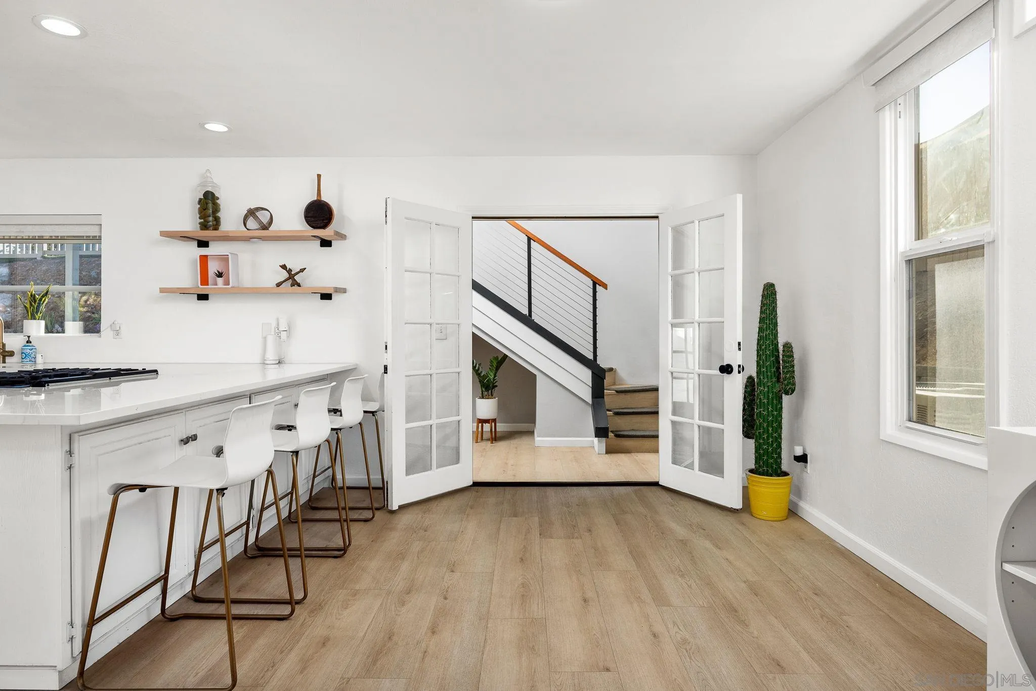https://cdn.realtyfeed.com/cdn/127/260019866/dca72bde6f1e7ef76e7613a16aa89a1a.webp
