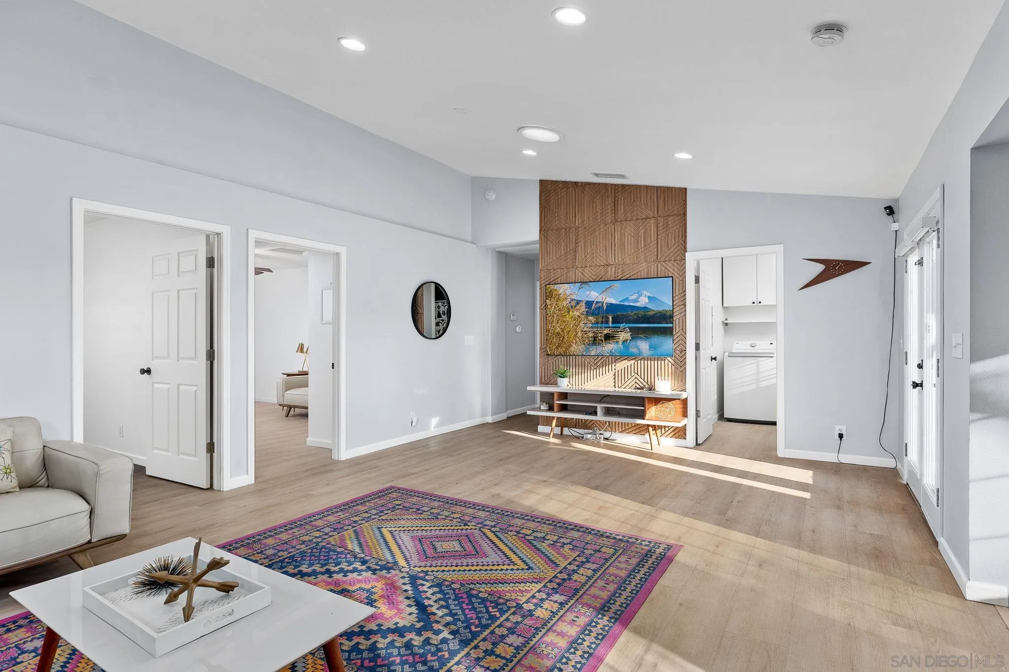 https://cdn.realtyfeed.com/cdn/127/260019866/f4db1dc1408d39752e94afe8f27b1788.webp