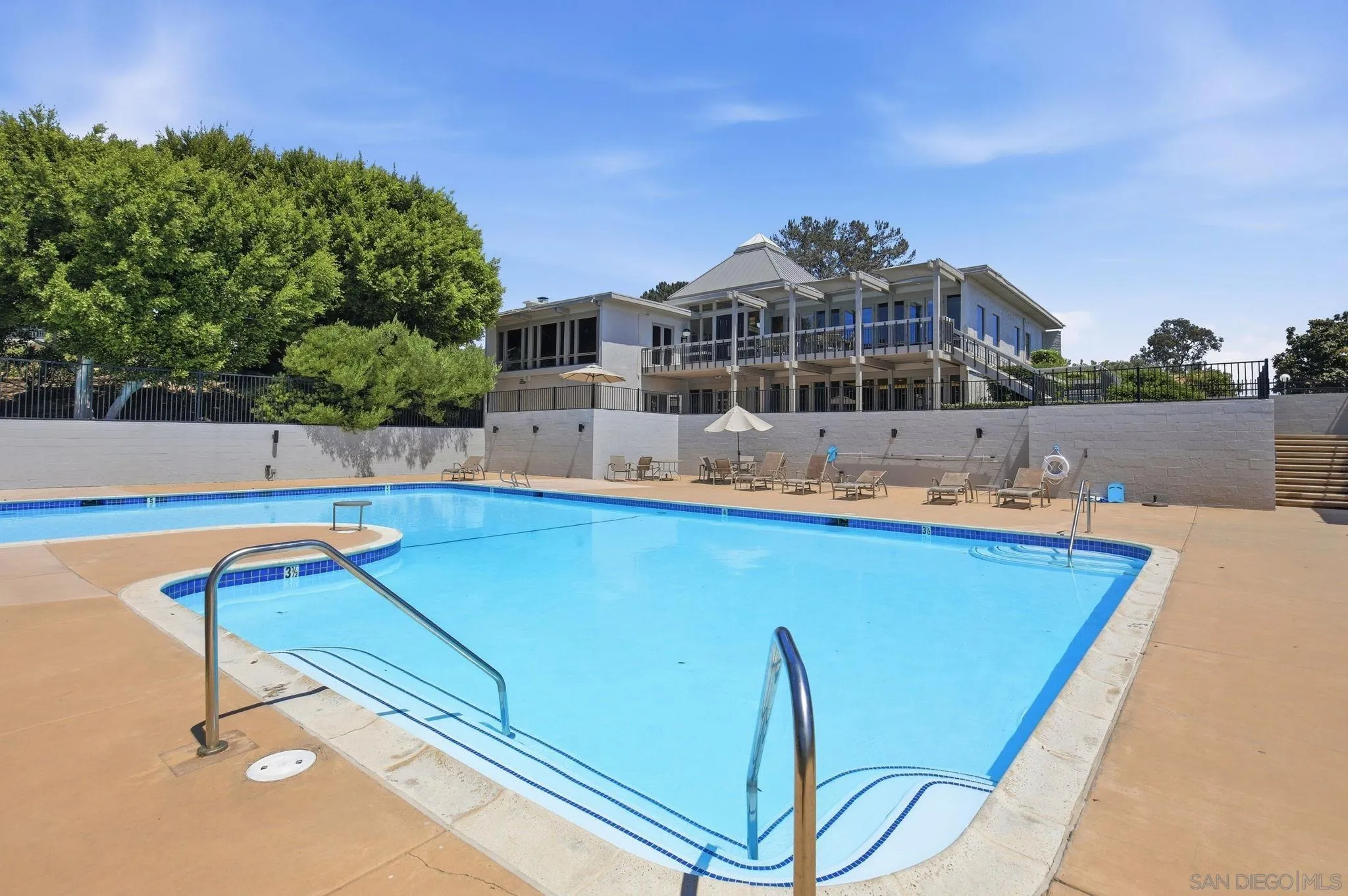 Photo #33: 260019867 Listing: Photo #33