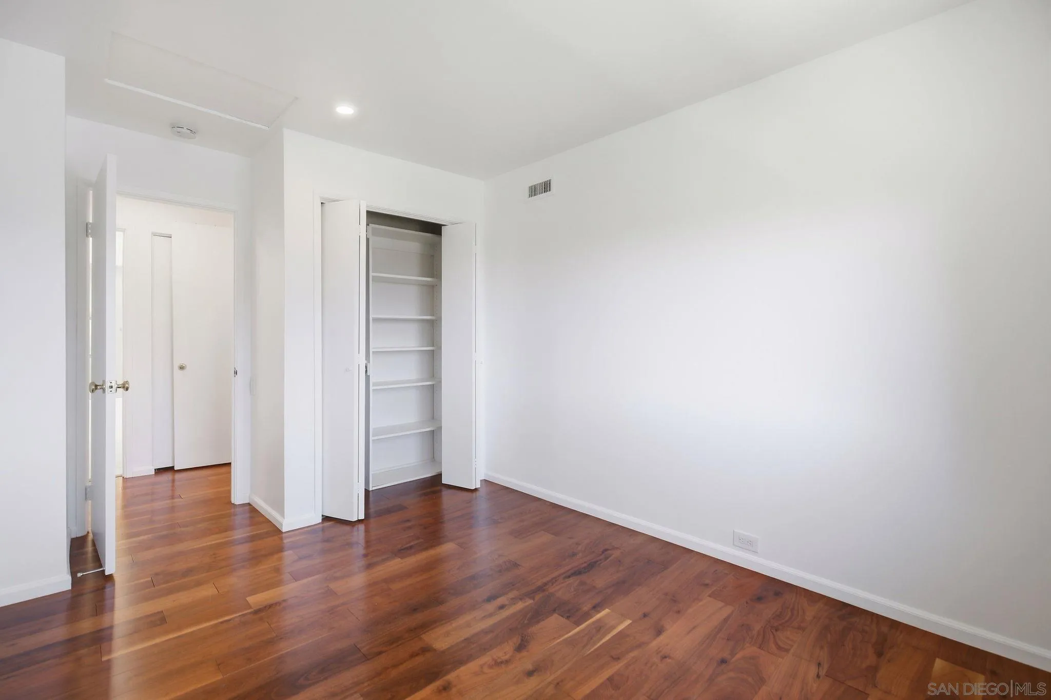 Photo #26: 260019867 Listing: Photo #26