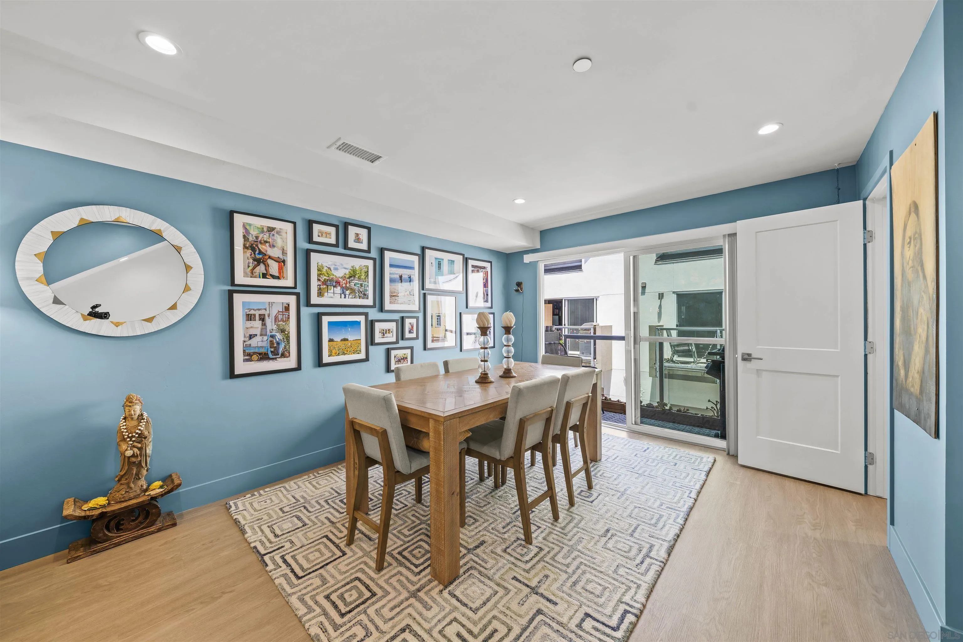 Photo #6: 260019868 Listing: Photo #6