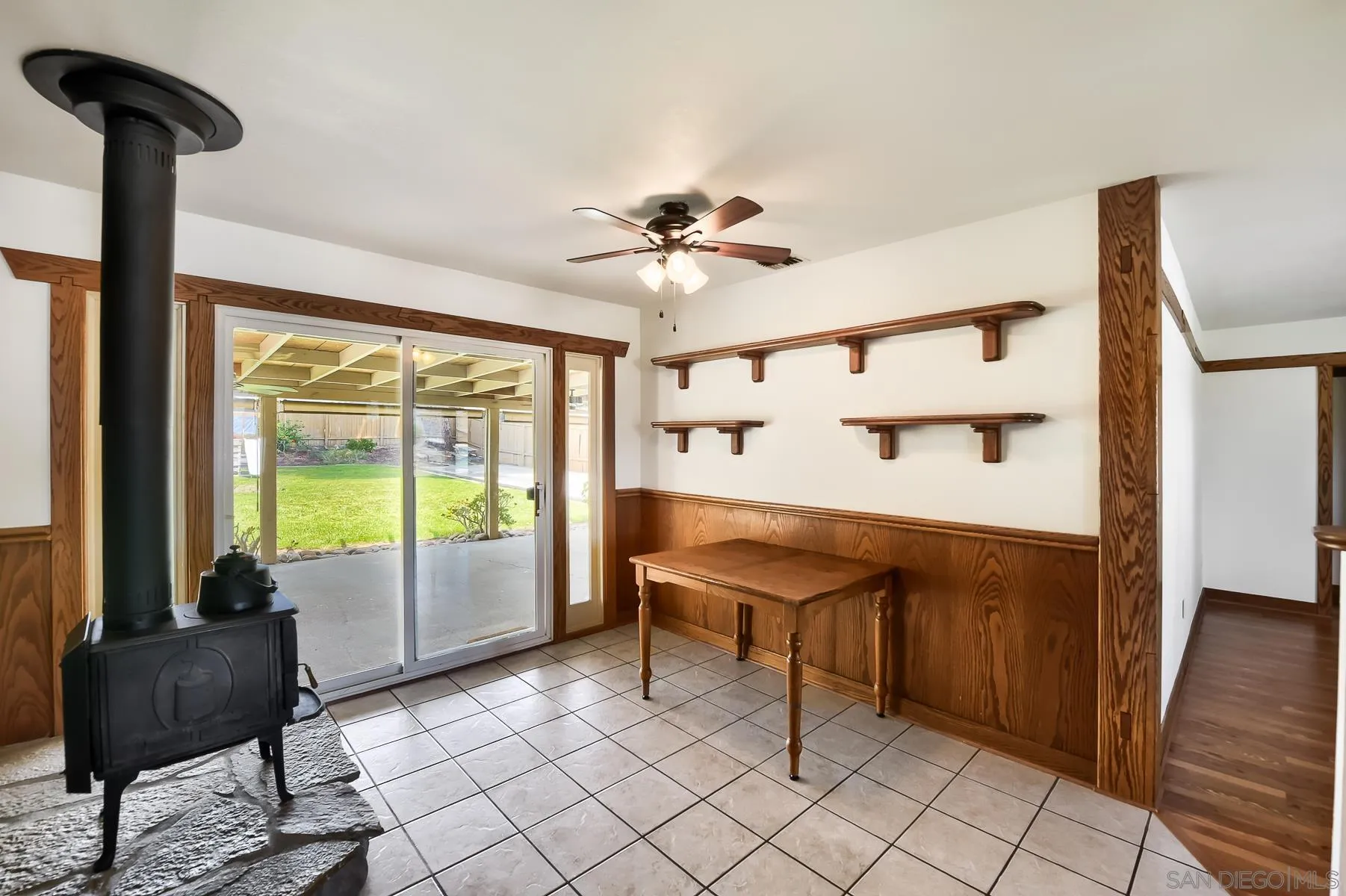 https://cdn.realtyfeed.com/cdn/127/260019870/60b0a2a97b5cd1e5926ad89a1e792479.webp
