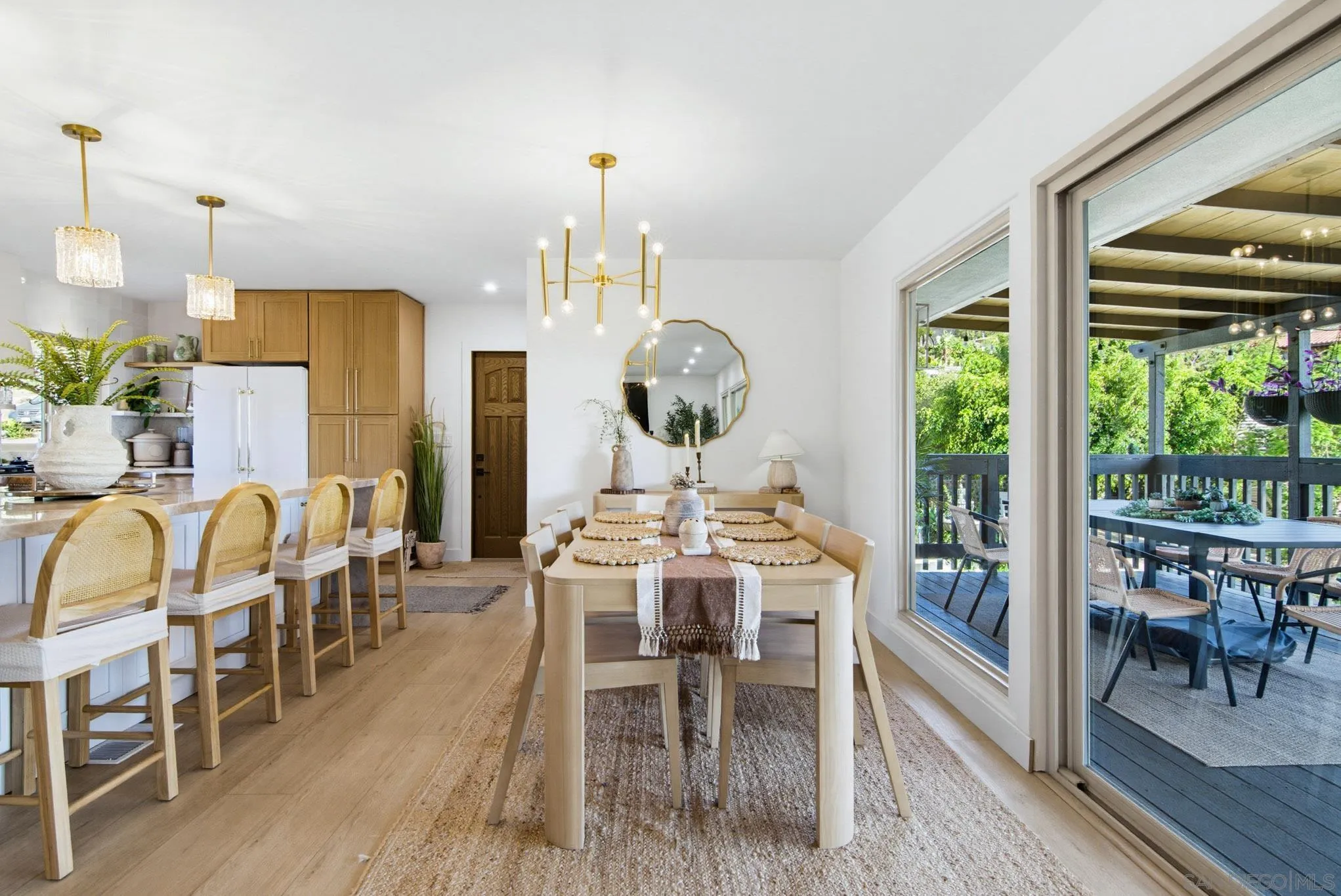 https://cdn.realtyfeed.com/cdn/127/260019875/dc403aca7217f04ea46c1761df7550b1.webp