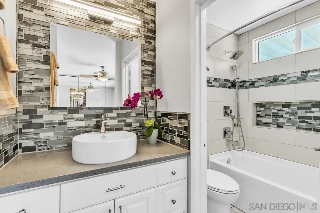 https://cdn.realtyfeed.com/cdn/127/260019876/d5a105c89a999694b29ceeadaf5e0789.webp