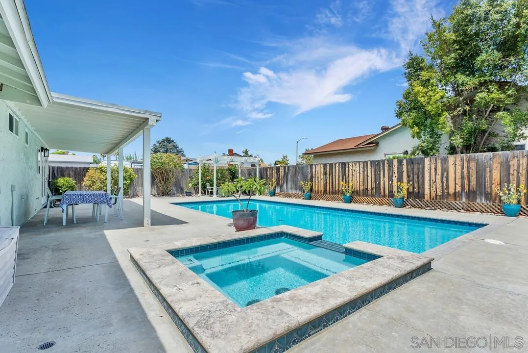 https://cdn.realtyfeed.com/cdn/127/260019876/ef31a05974725e440dd4e1289010df79.webp