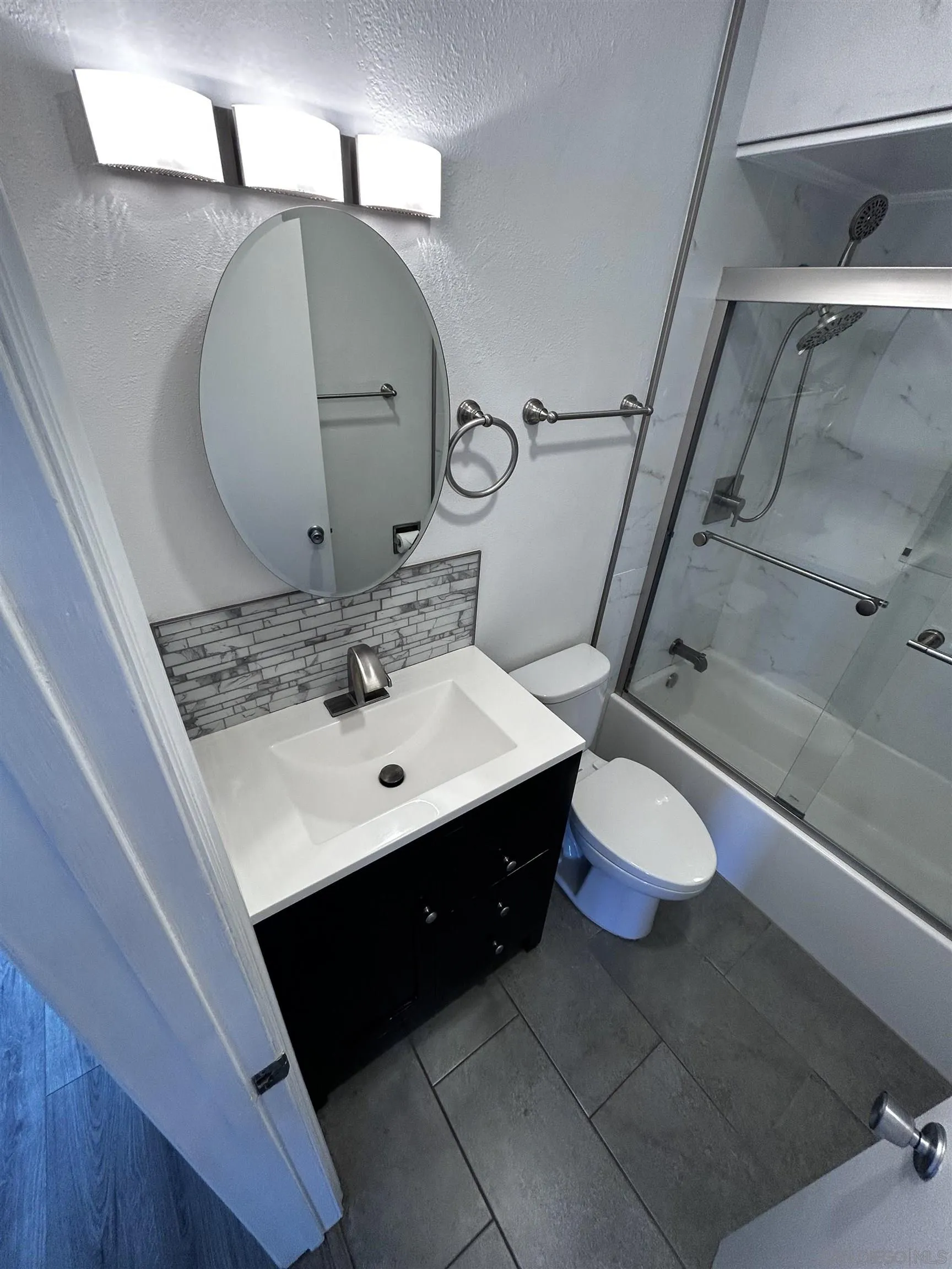 Photo #14: 260019879 Listing: Photo #14