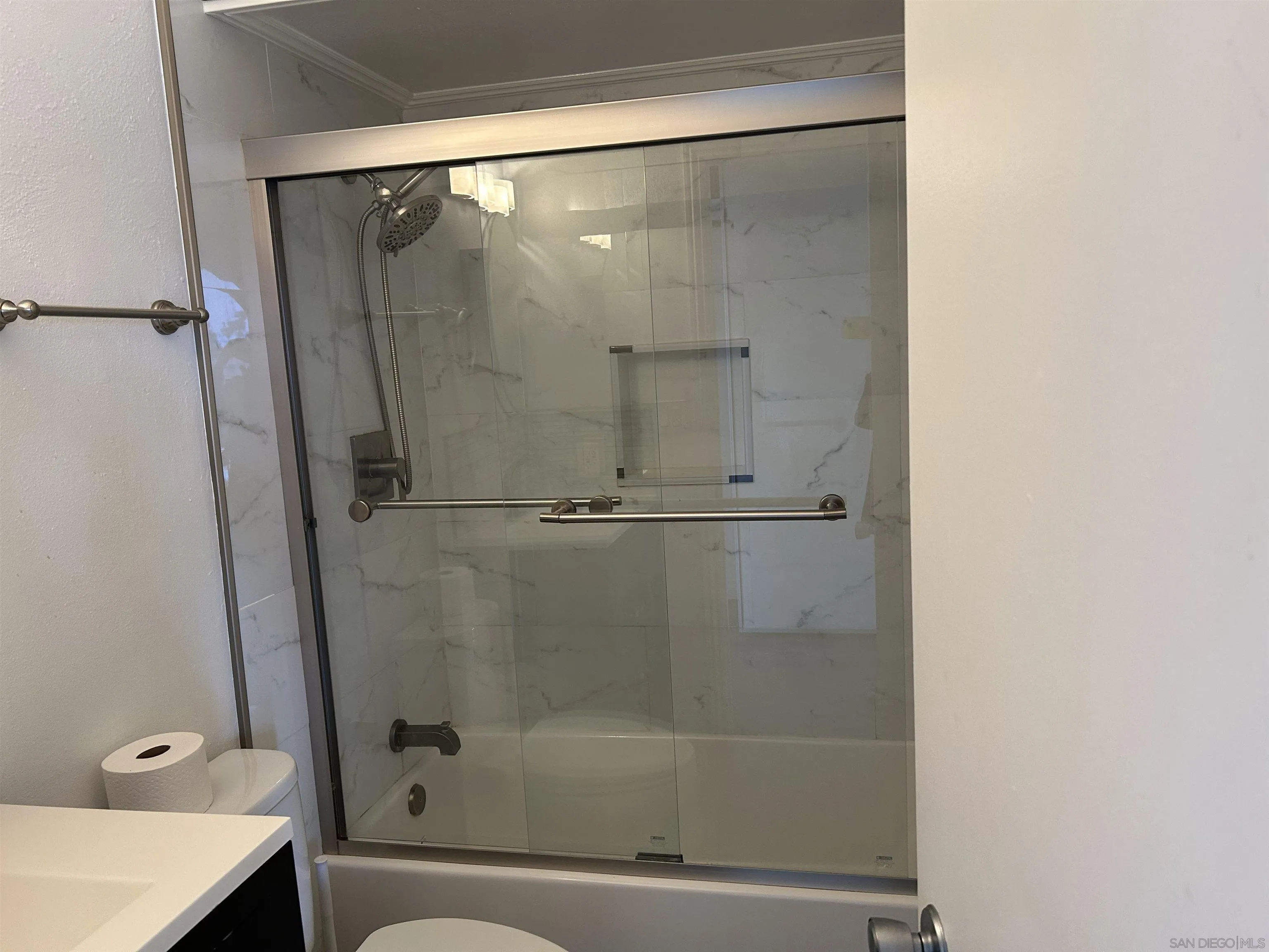 Photo #16: 260019879 Listing: Photo #16