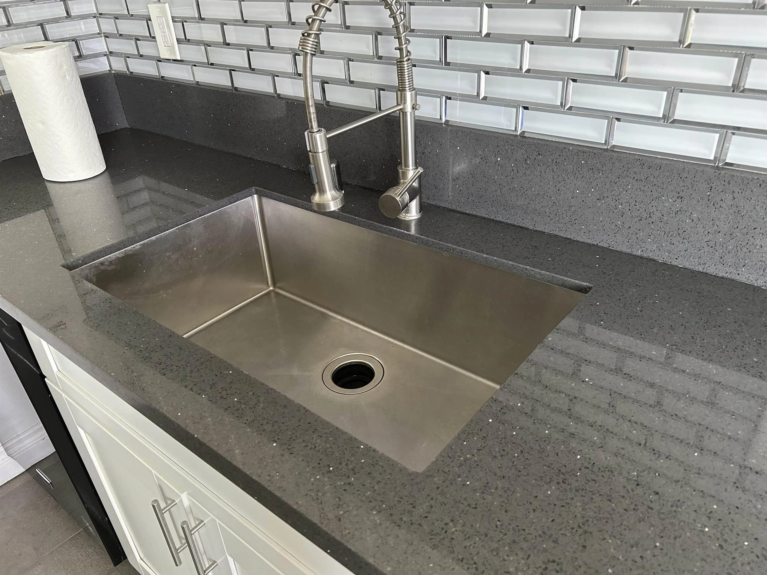 Photo #13: 260019879 Listing: Photo #13