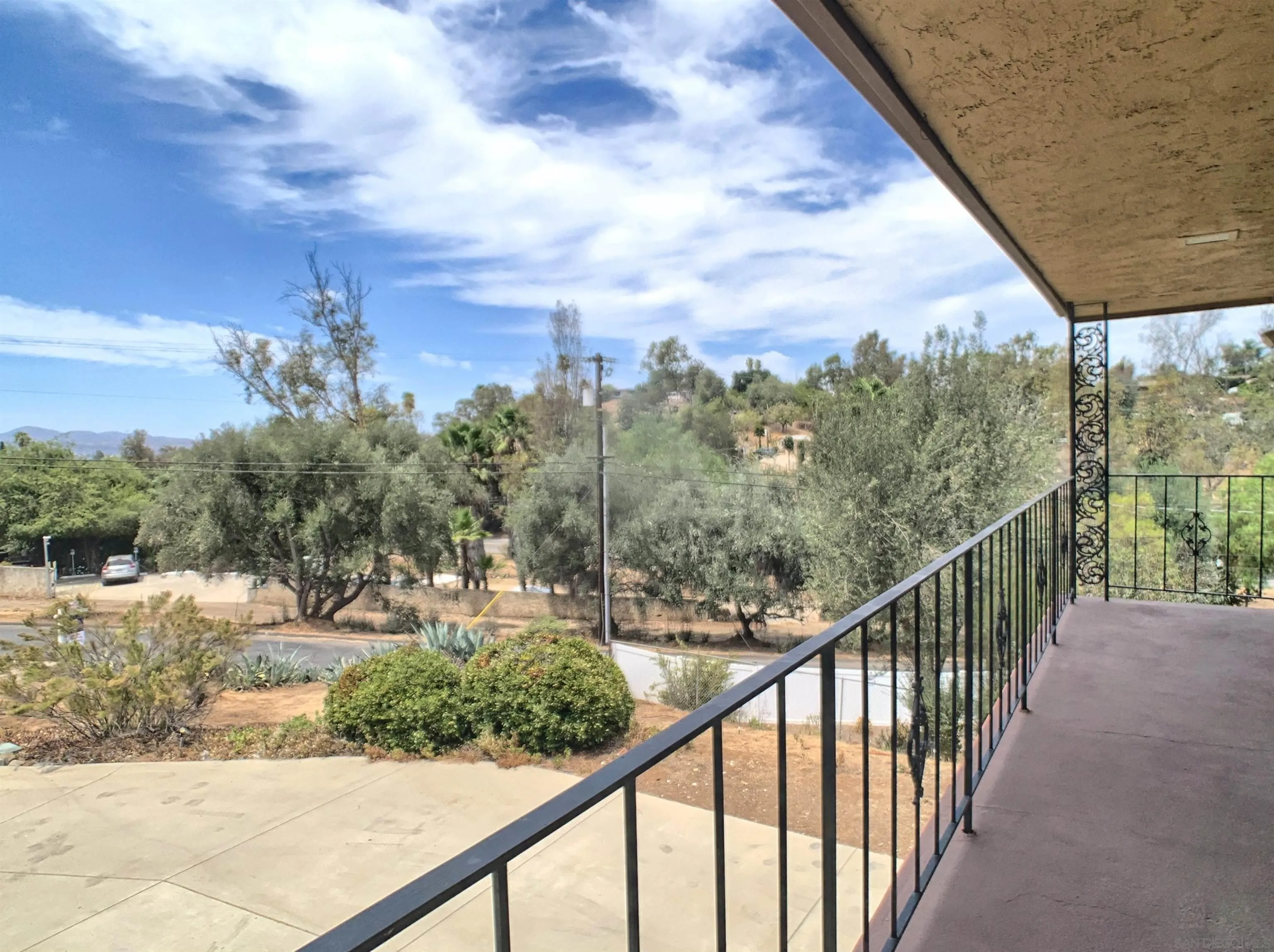 https://cdn.realtyfeed.com/cdn/127/260019881/cbf4e2a14c86e4c5ecb3473e94522509.webp
