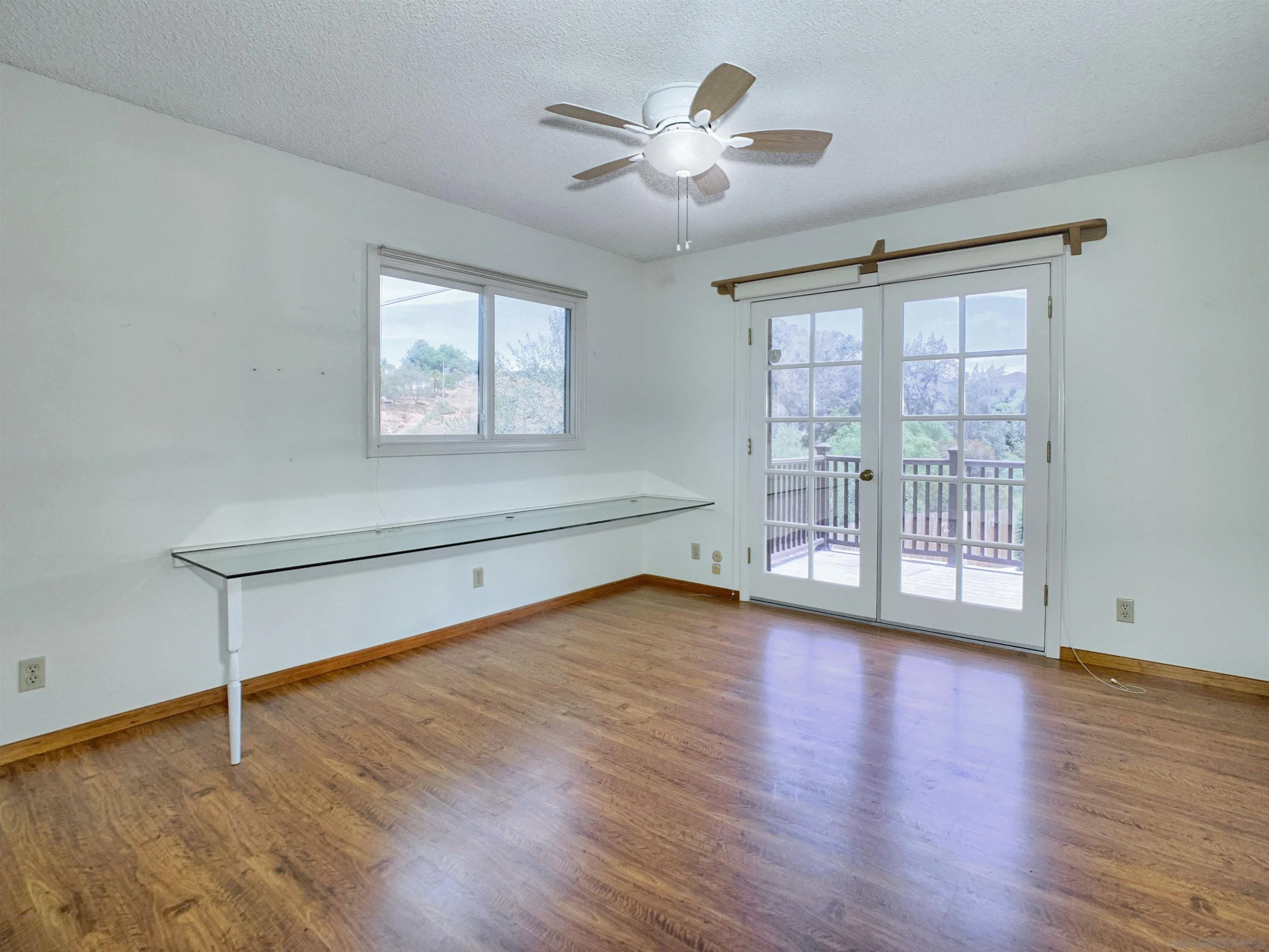 https://cdn.realtyfeed.com/cdn/127/260019881/dfd434e9da3e50bb74acdca127ac4a95.webp