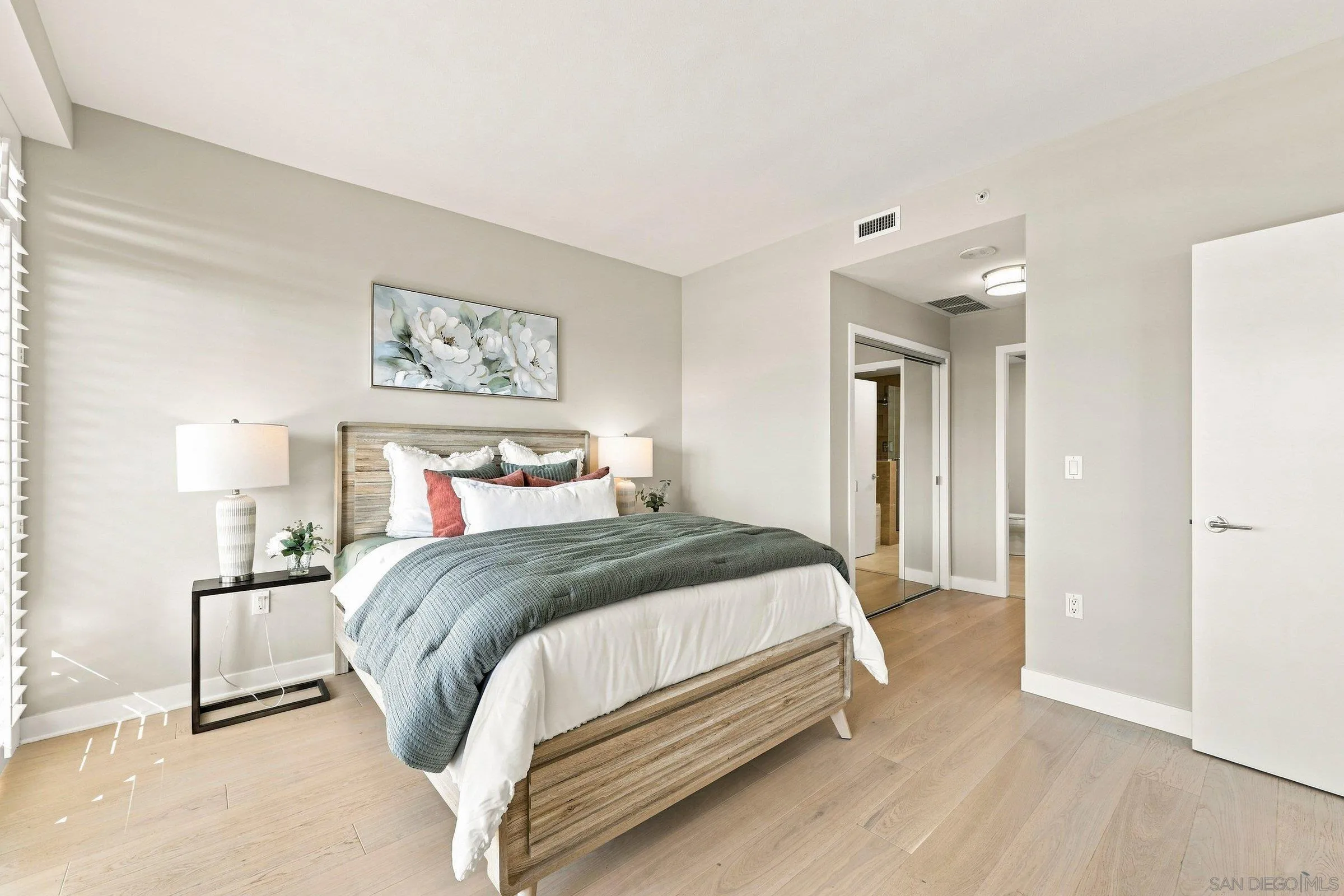 https://cdn.realtyfeed.com/cdn/127/260019883/4e8d9e7dfcc4f8a9c0ece6fb5aa3d7ff.webp