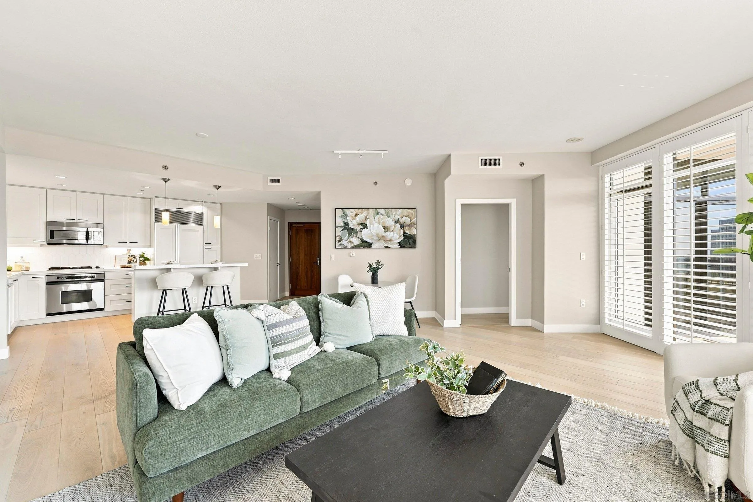 https://cdn.realtyfeed.com/cdn/127/260019883/9576fdc48d2fb85093ed5326cb3fcbfd.webp